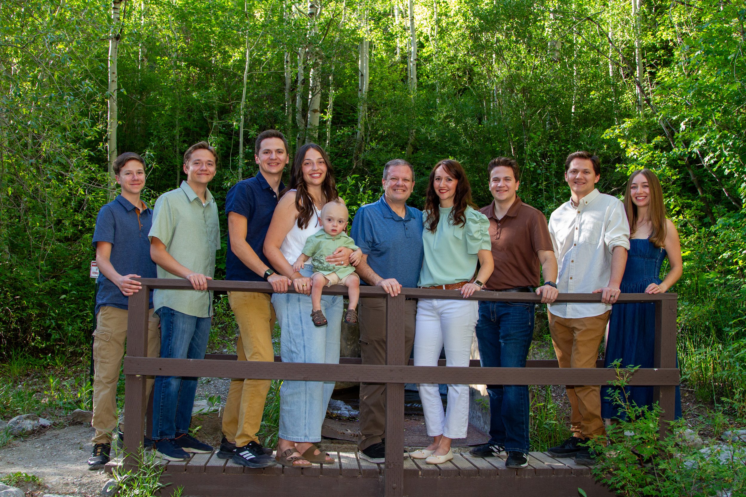 Jex Family-4.jpg