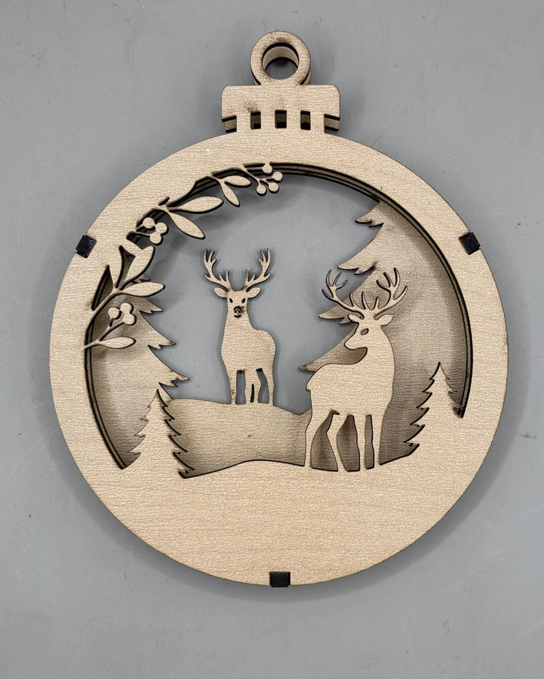 deer-forest-layered-wood-christmas-ornament-maple-01-front.jpg