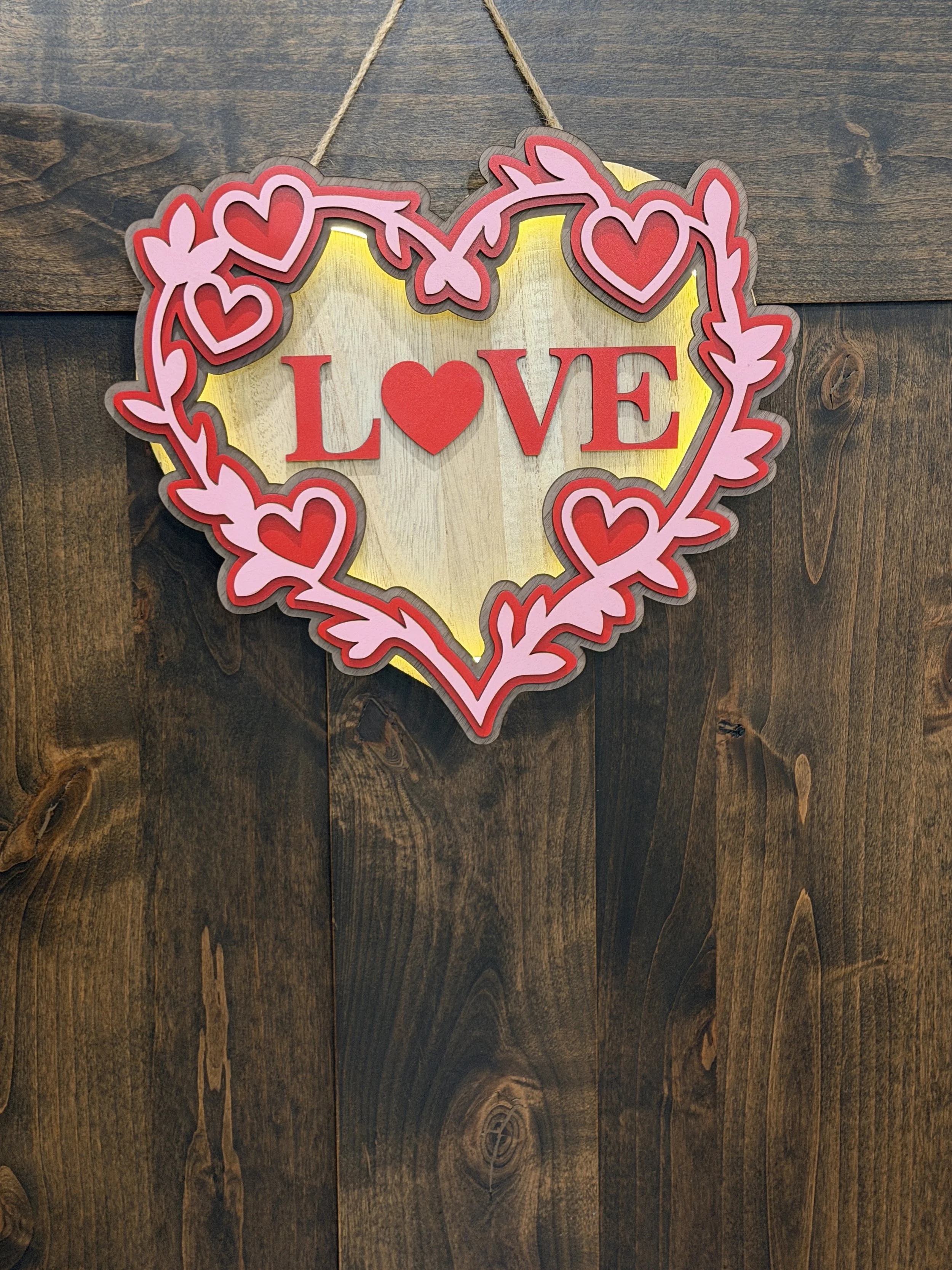 lighted-valentines-love-heart-sign_on_door.JPG