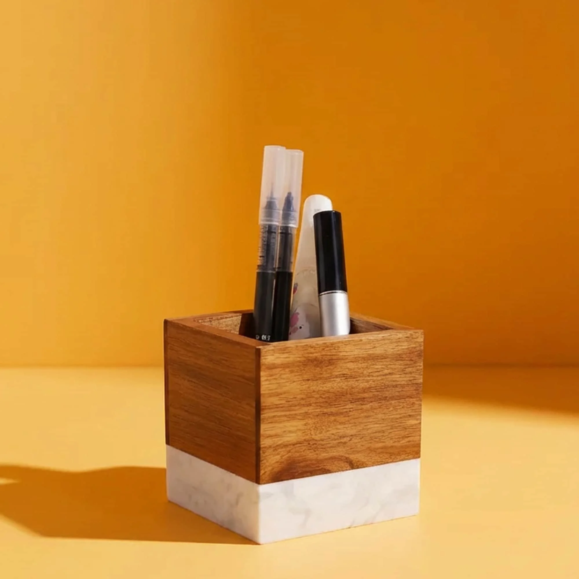 MARBLE-WOOD-PEN-PENCIL-HOLDER_4-4.jpg