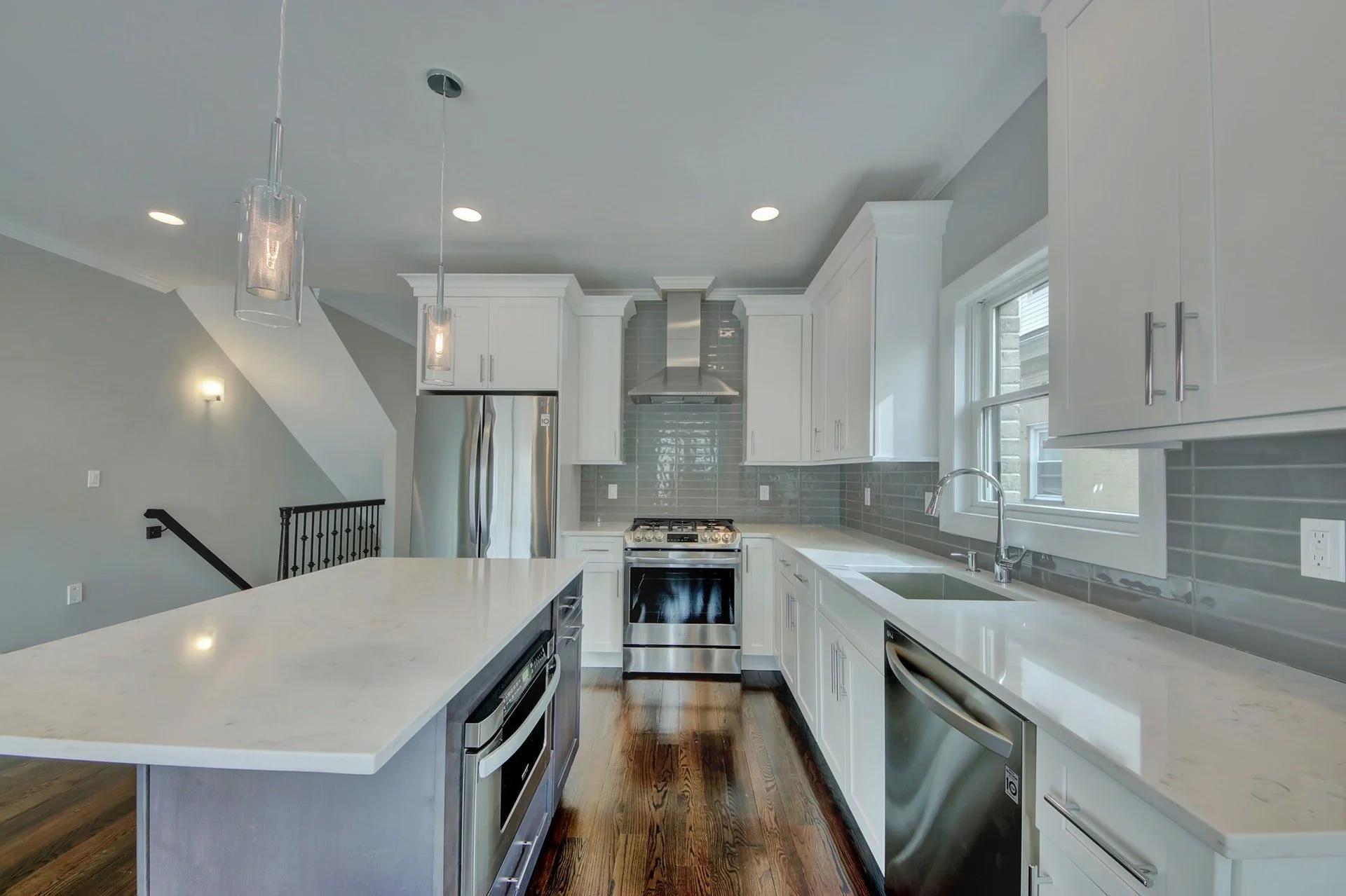KITCHEN 3.jpg