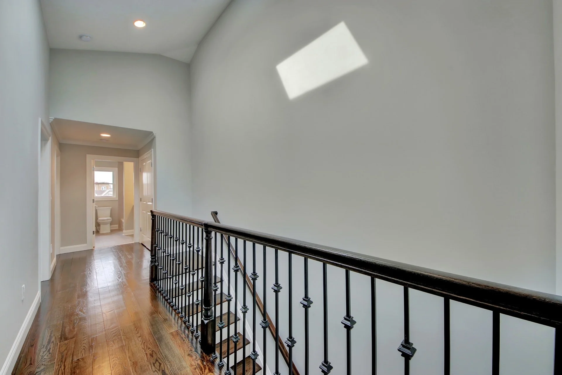 HALLWAY 2.jpg
