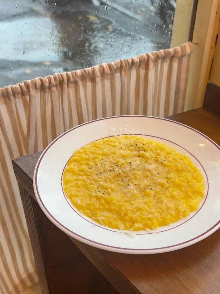 Perfect comfort dishes for a rainy Sunday 🔥
Our Risotto Milanese &amp; Warm Cherry &amp; Almond cake from Sundays feast!

We had a great time cooking for everyone and can&rsquo;t wait to cook up a storm in 2026! 

@arno_table  x @bruscobar 

#arno #