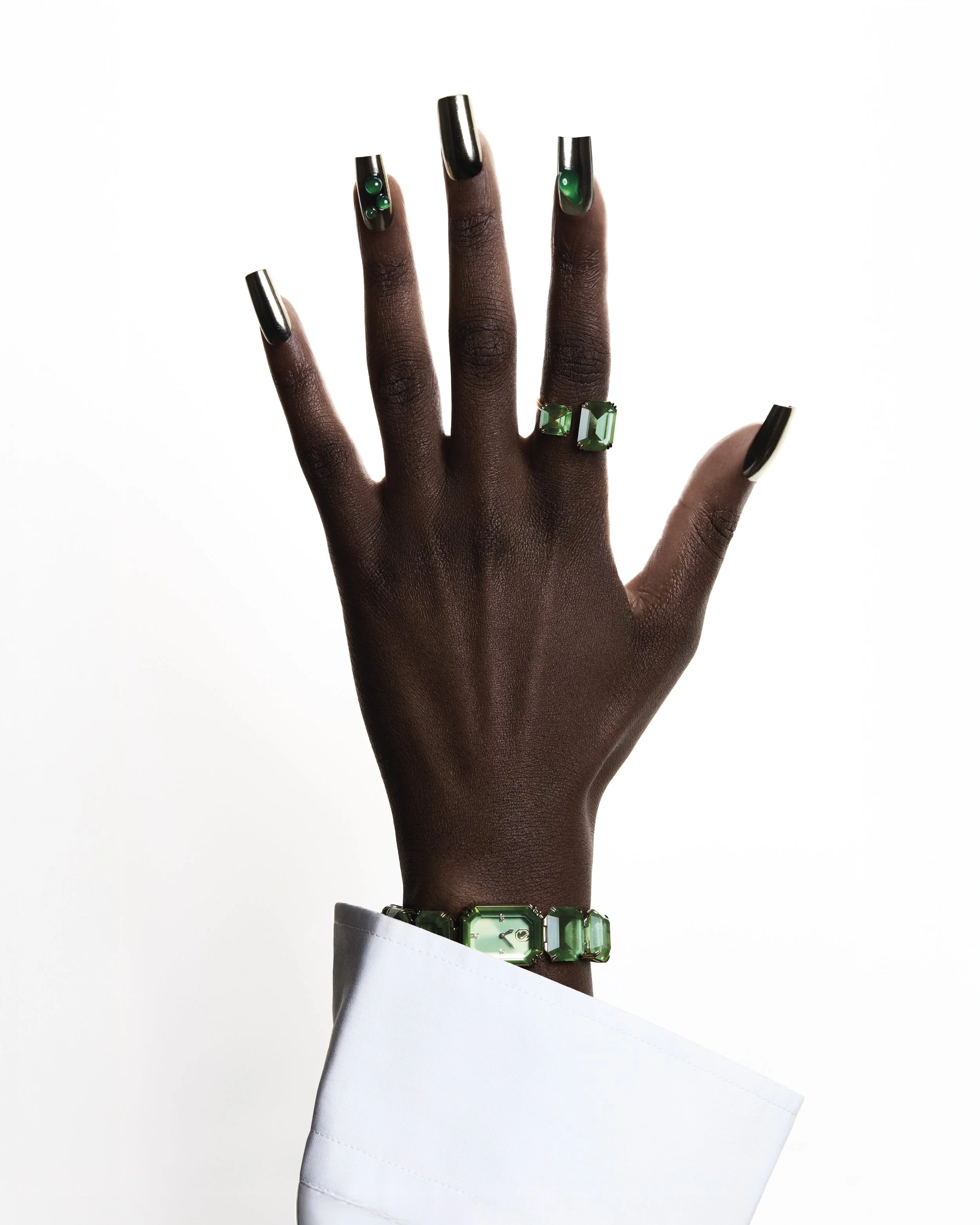 Wonderland_Hand_Jewelry_Green_H.jpg