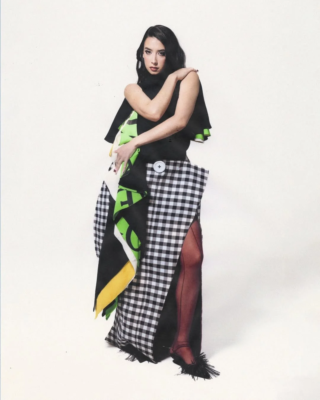 Naïka pour Views Magazine 005. 📸L’année 2026 signe une étape charnière pour Naïka avec la sorti 9.jpg