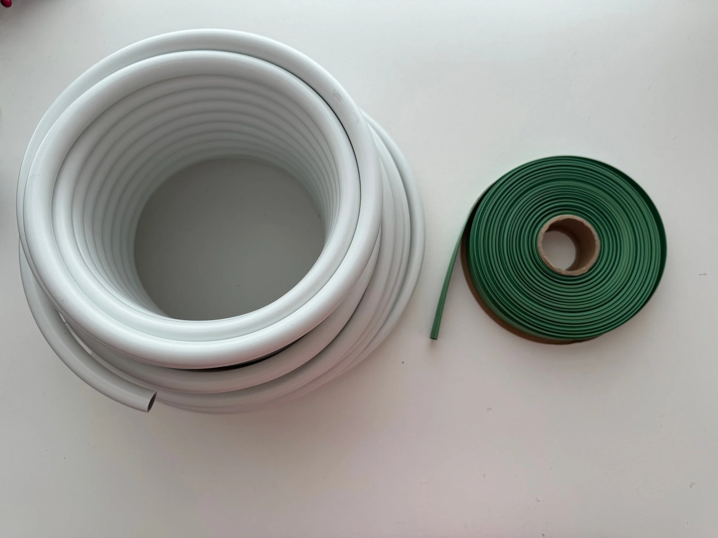 https://i.etsystatic.com/19620351/r/il/95e8b6/6173982764/il_fullxfull.6173982764_baje.jpg