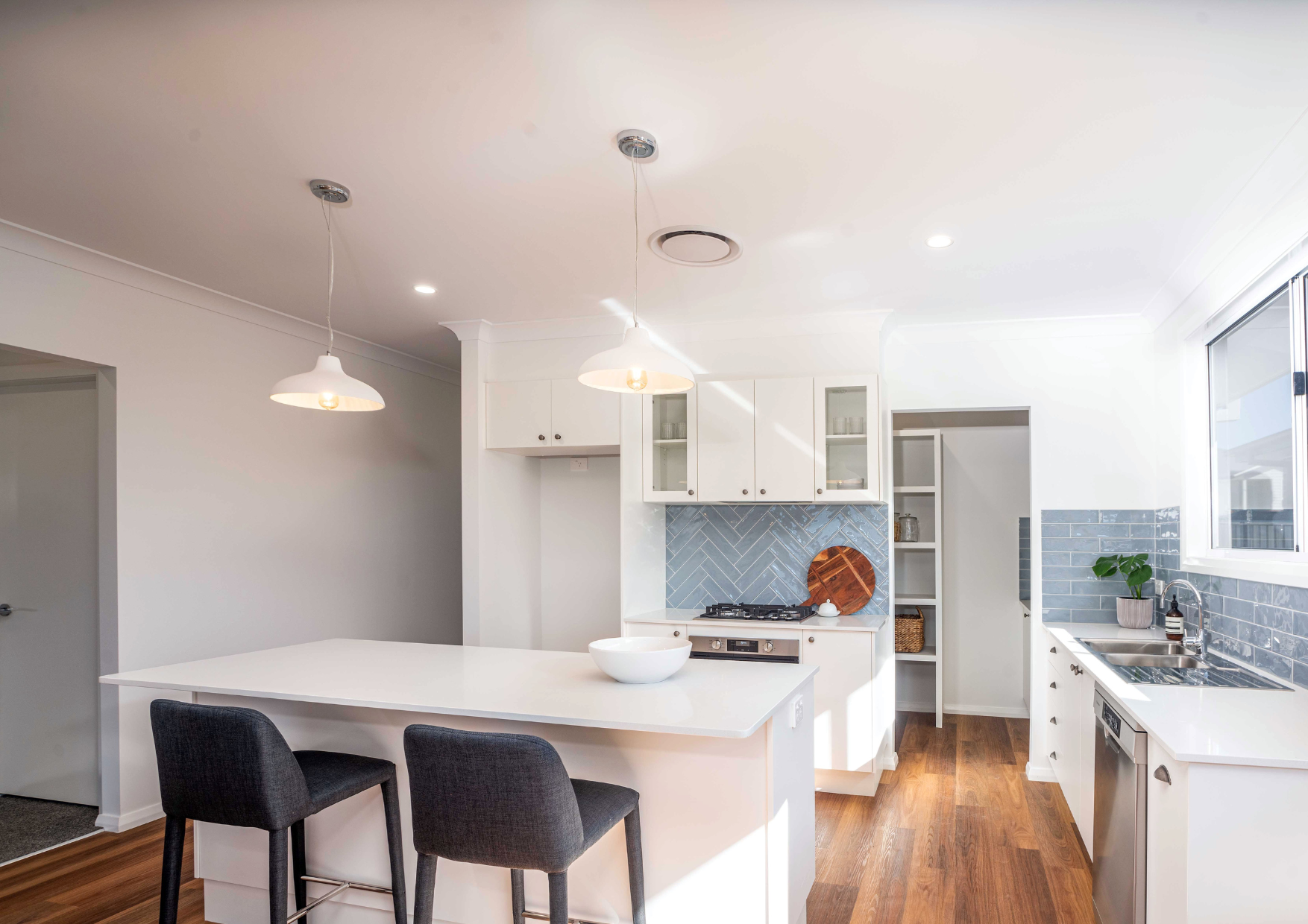  Pearl - Regional NSW  
 Total Cost  $933,151 |  Profit  $175,978