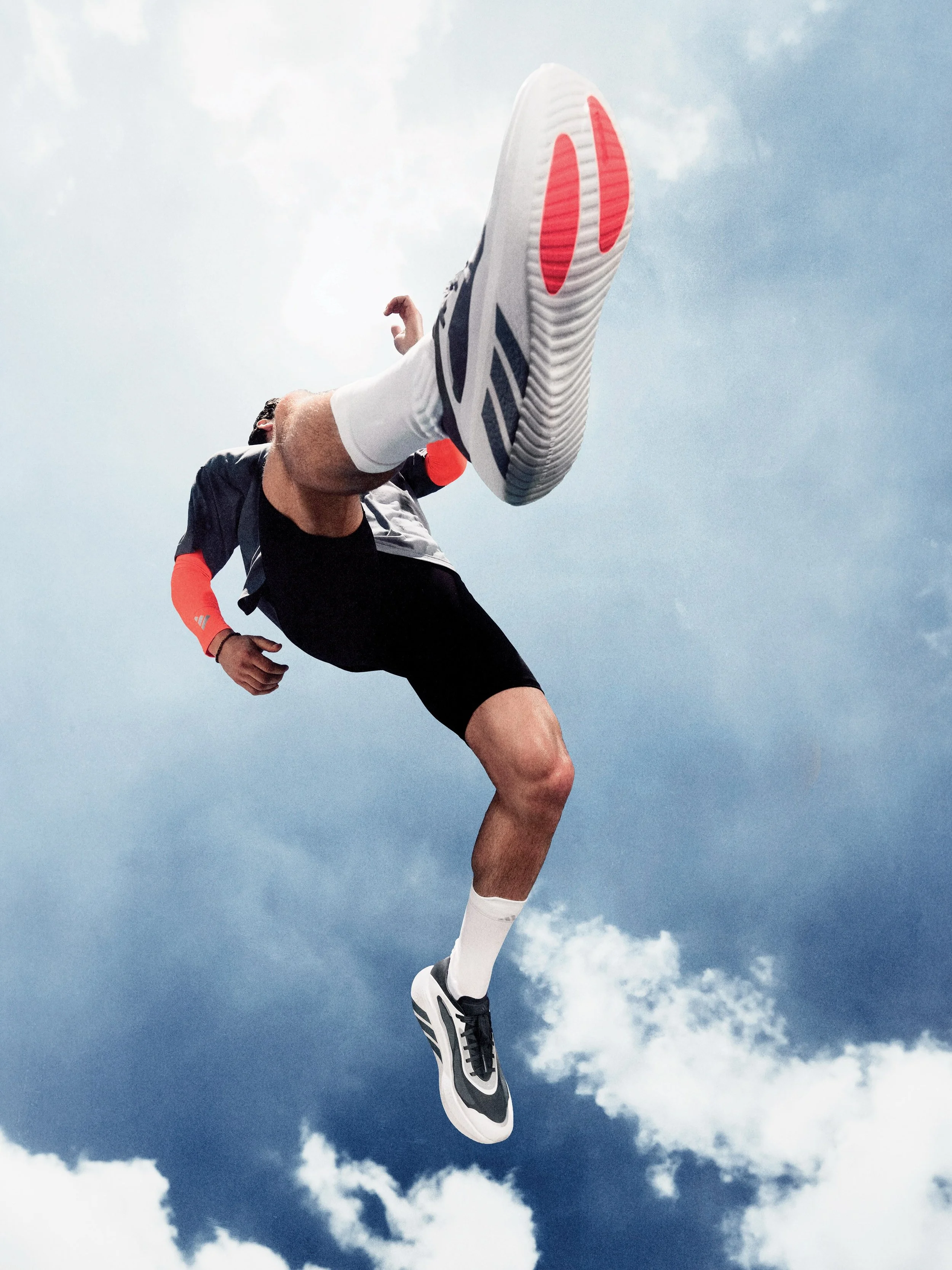 HYPERBOOST | ADIDAS RUNNING
PHOTOGRAPHER: BOE MARION