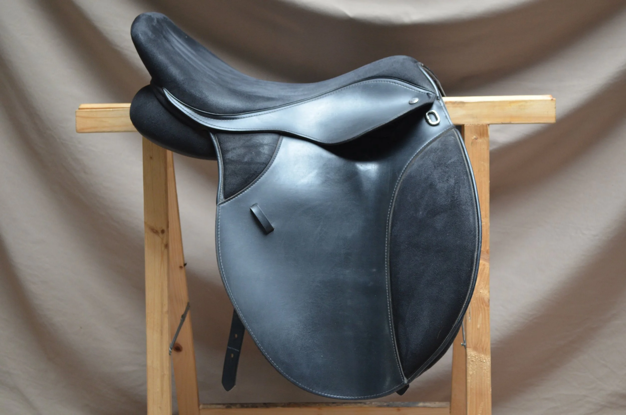 Thorowgood COB siodło wszechstronne 18" XW
