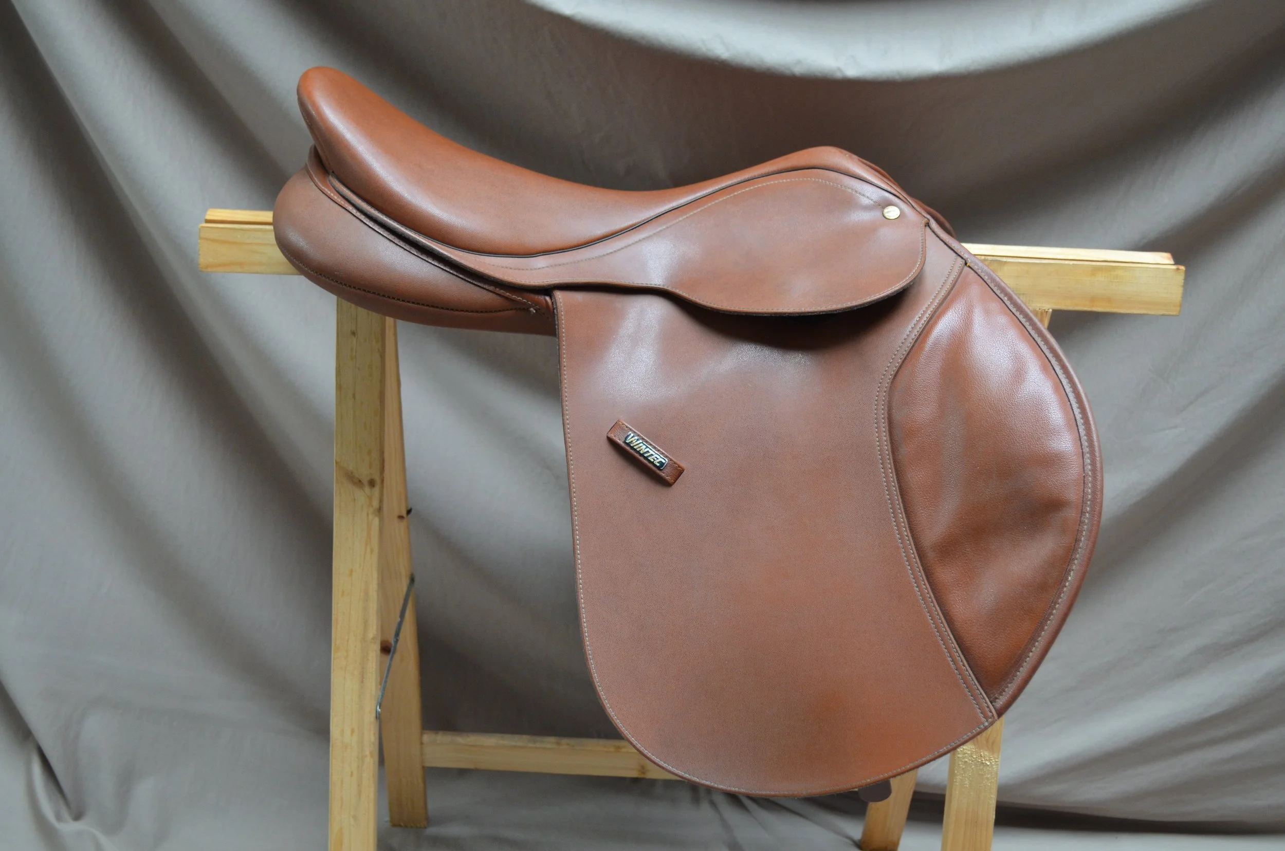 Wintec CAIR siodło skokowe 17,5"