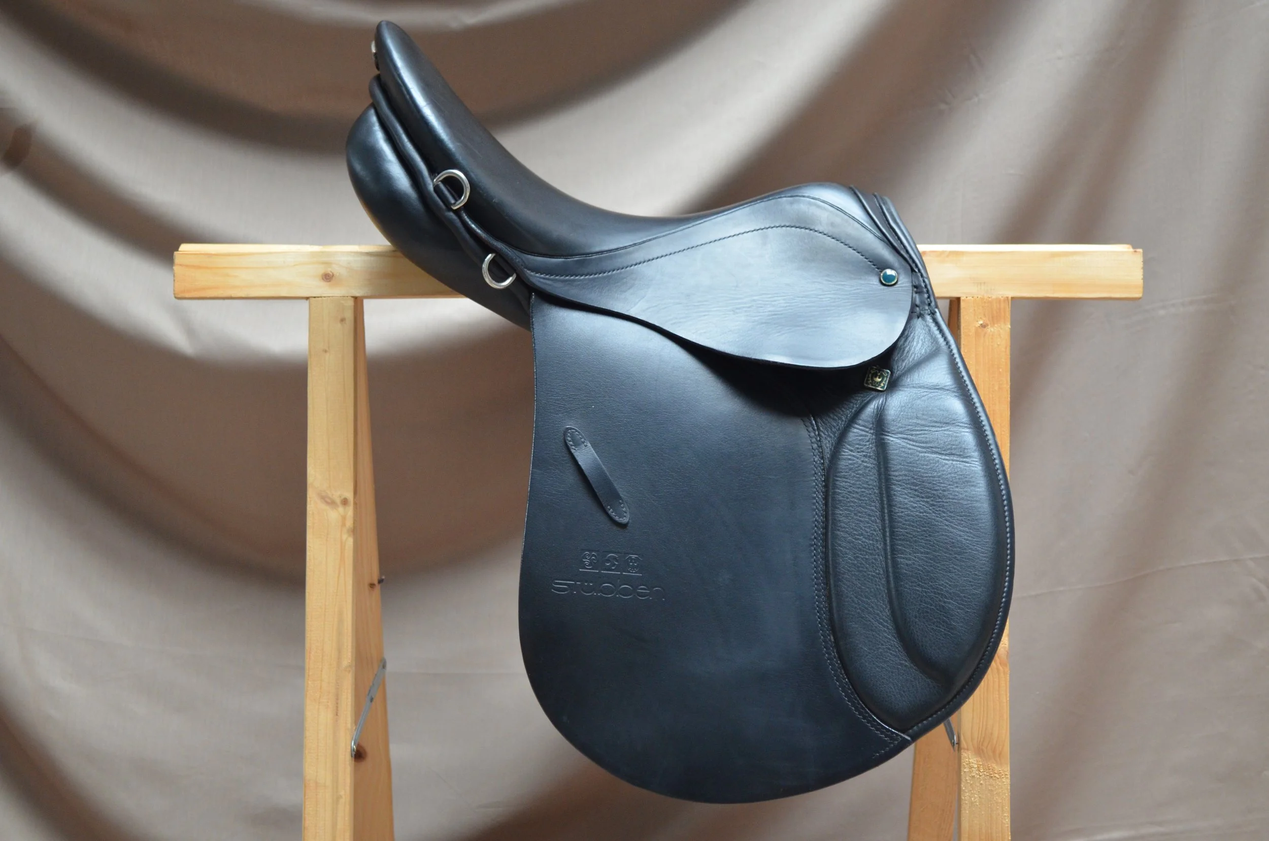 Stubben Roxane siodło wszechstronne 17" NM (28)