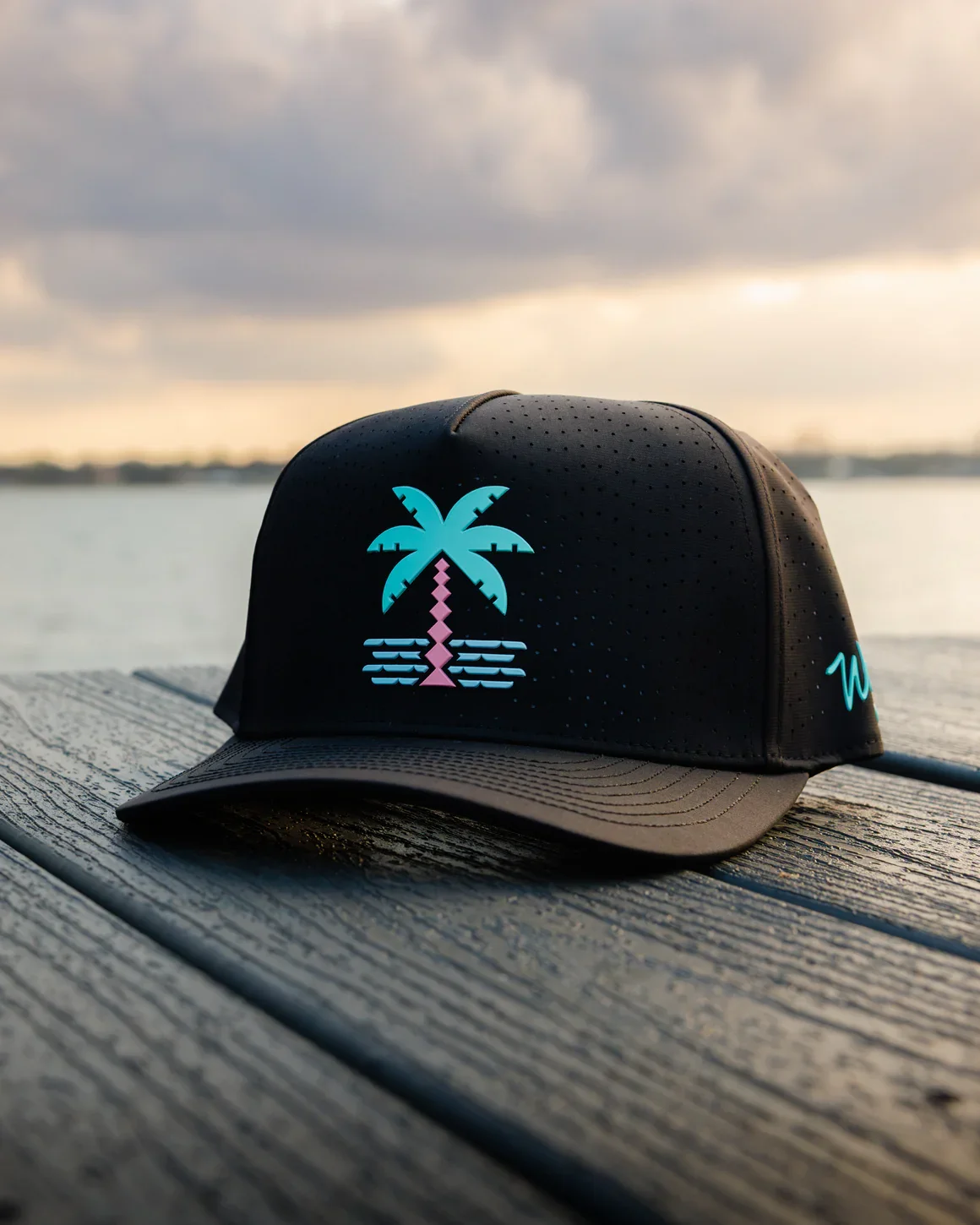 SouthBeach-RepelHat-4x5-Lifestyle-2026.webp