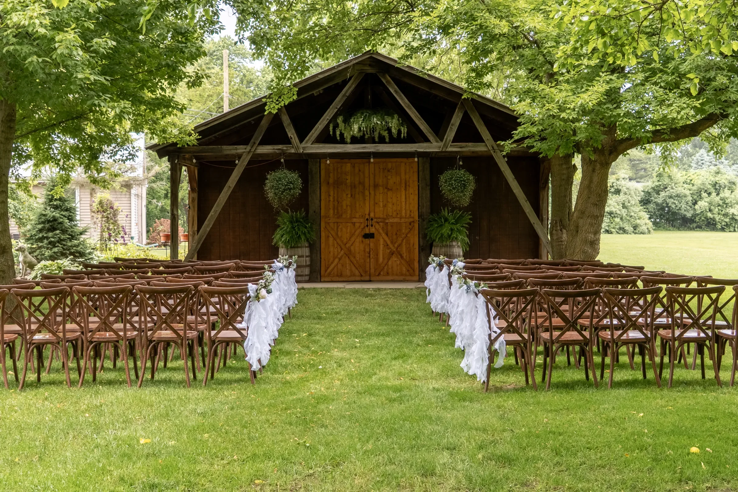 Rustic Outdoor Wedding Ceremony Space – Ottawa Lake, MI