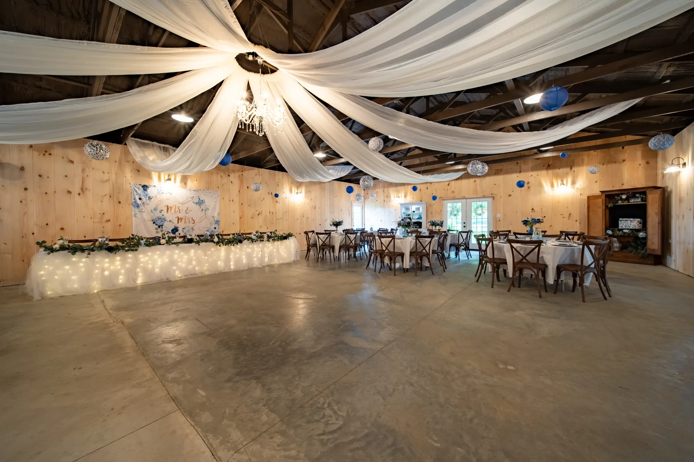 Full View of Rustic Elegant Reception Hall