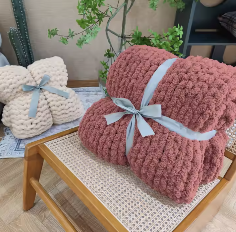 How to Knit a Chunky Blanket (Beginner-Friendly Step-by-Step Guide)