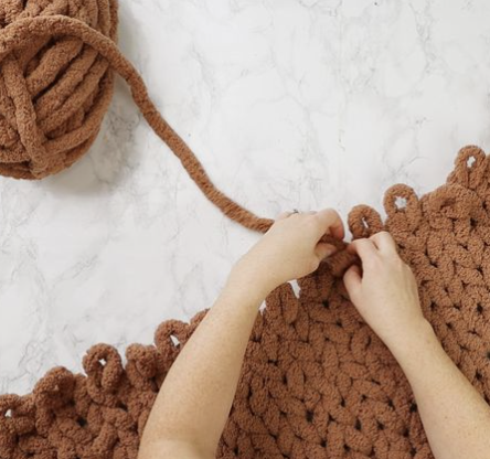 Best Chunky Yarn for Hand Knitting (What to Use &amp; What to Avoid)