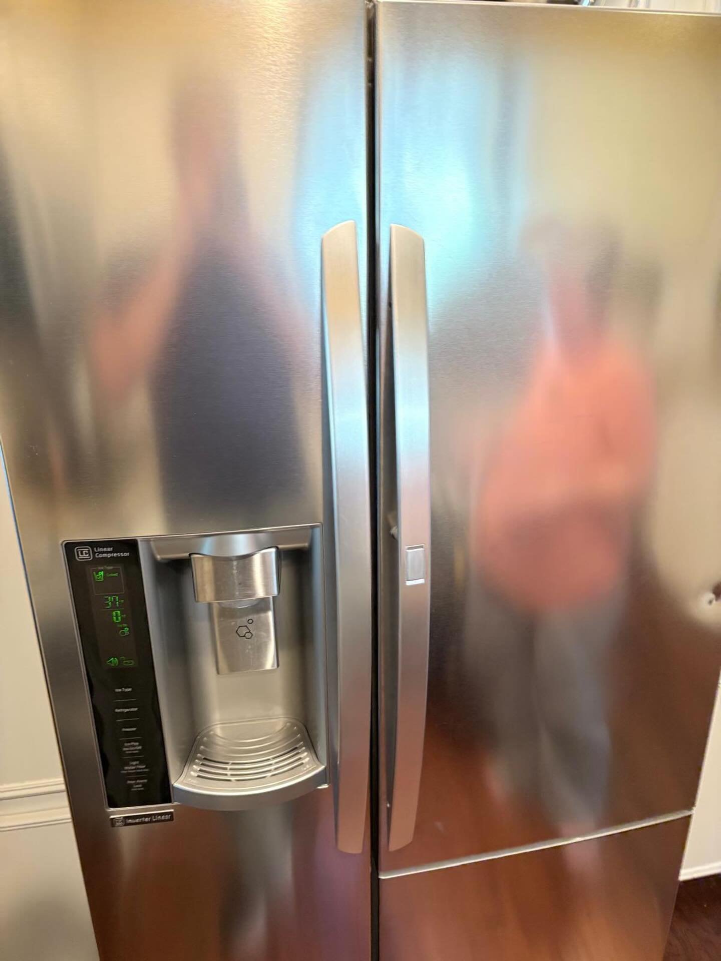 When your fridge looks fine&hellip; but isn&rsquo;t cooling right ❄️
Hidden issues can cause food to spoil fast.
This side-by-side refrigerator is back to normal operation.
Clean, precise, professional repair you can trust.

📲 Call or text us | DM u