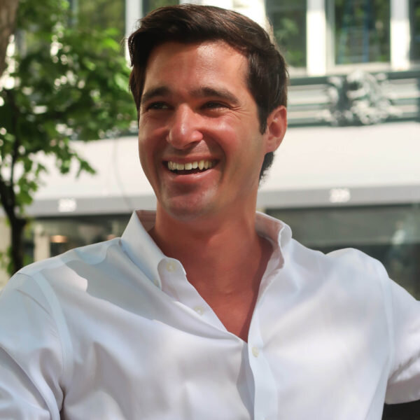 josh thompson headshot.jpg