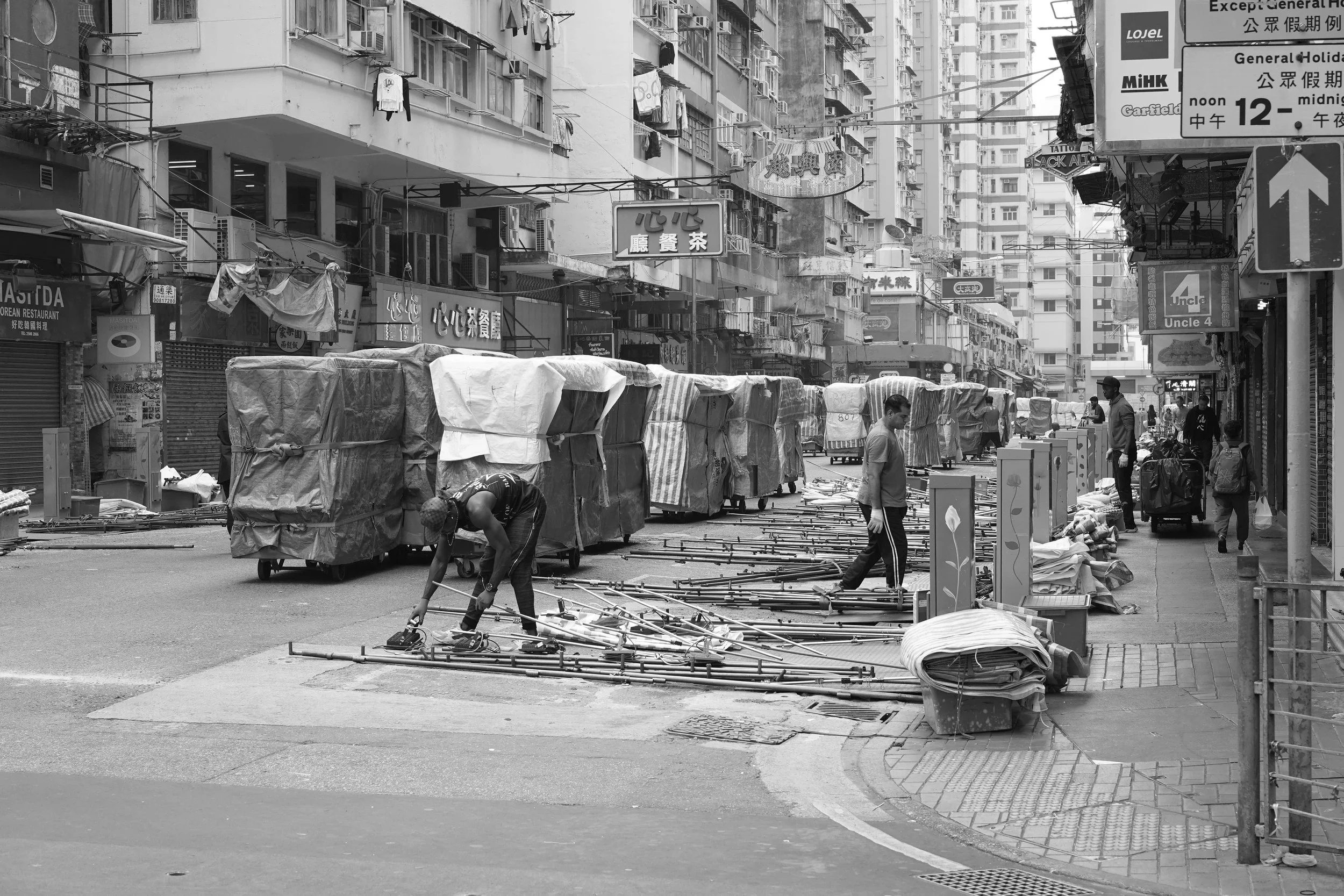Before working hours of Tung Choi Street aka Ladies' Market 女人街, Mong Kok (MK), Hong Kong, 2019