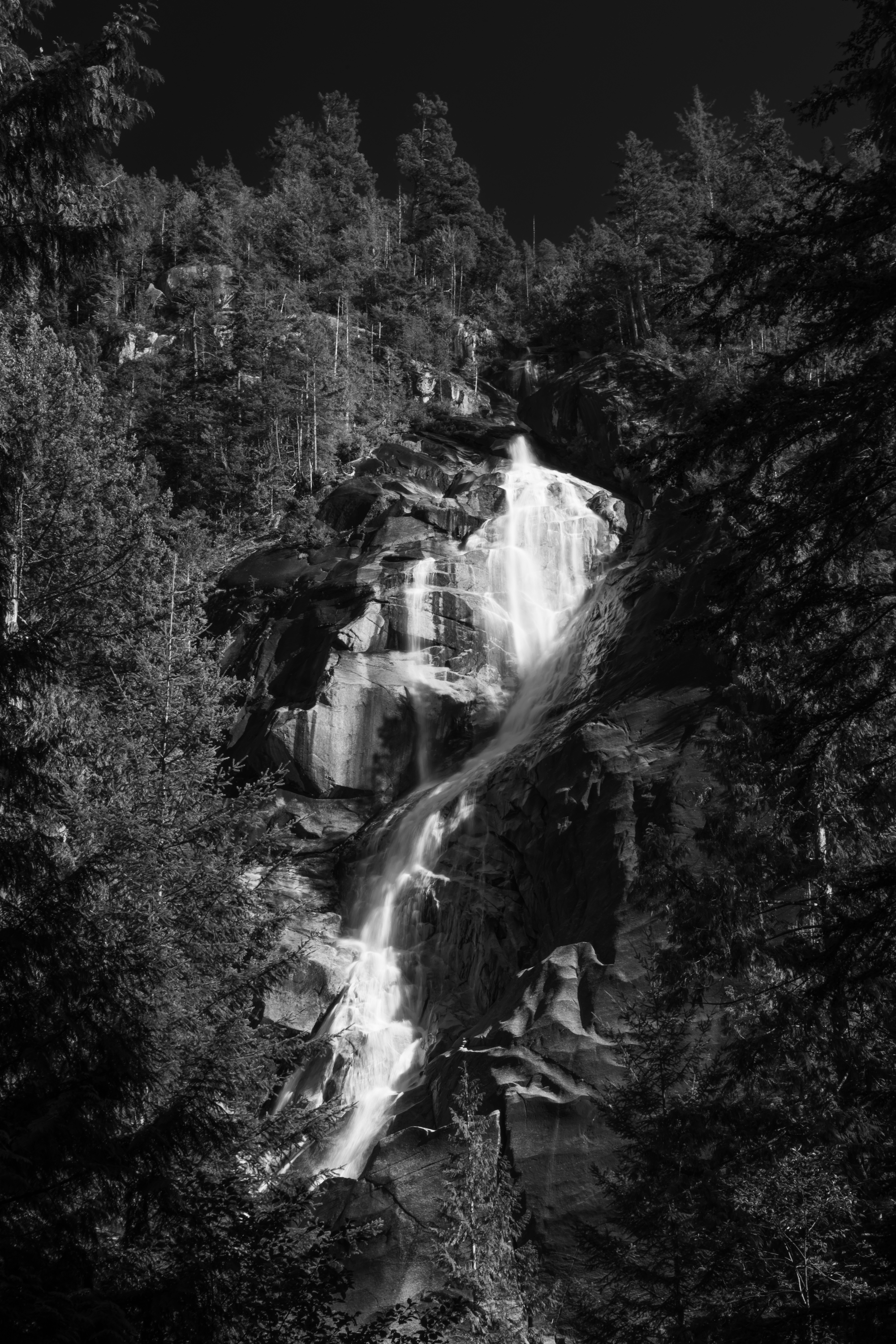 Shannon Falls, Squamish, BC, Canada