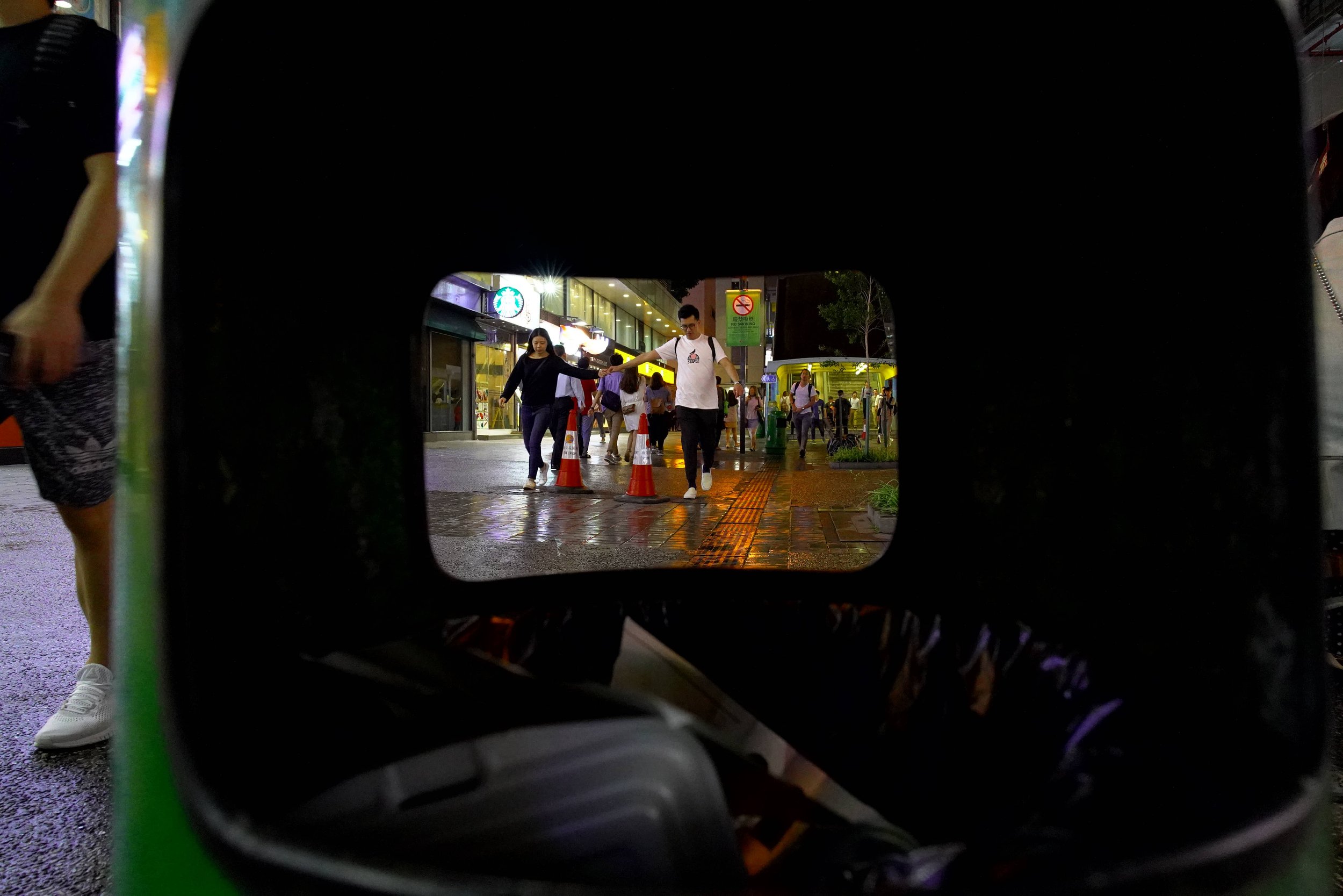 Sweet couple, Tsim Sha Tsui East, Hong Kong 2019