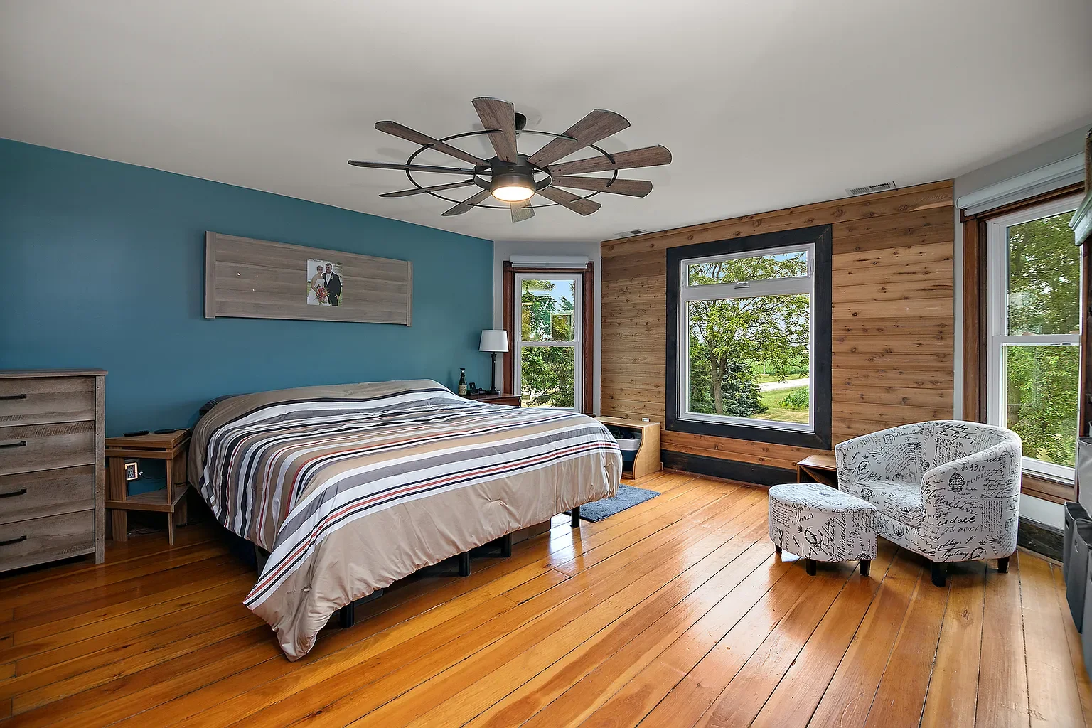 Bdrm-Joliet-After-Cedar Accent Wall.webp