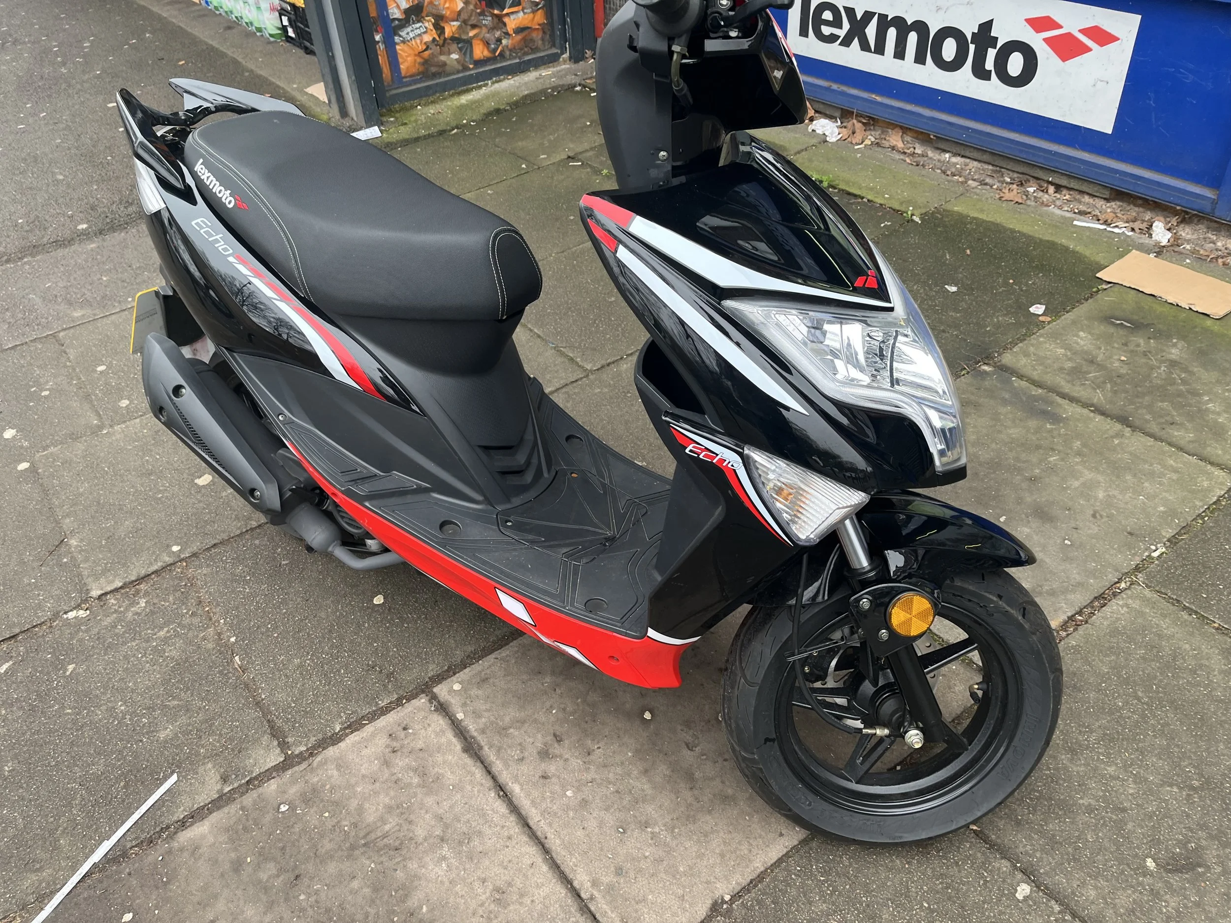 Lexmoto Echo + 50 - Only 400 miles - £1,195