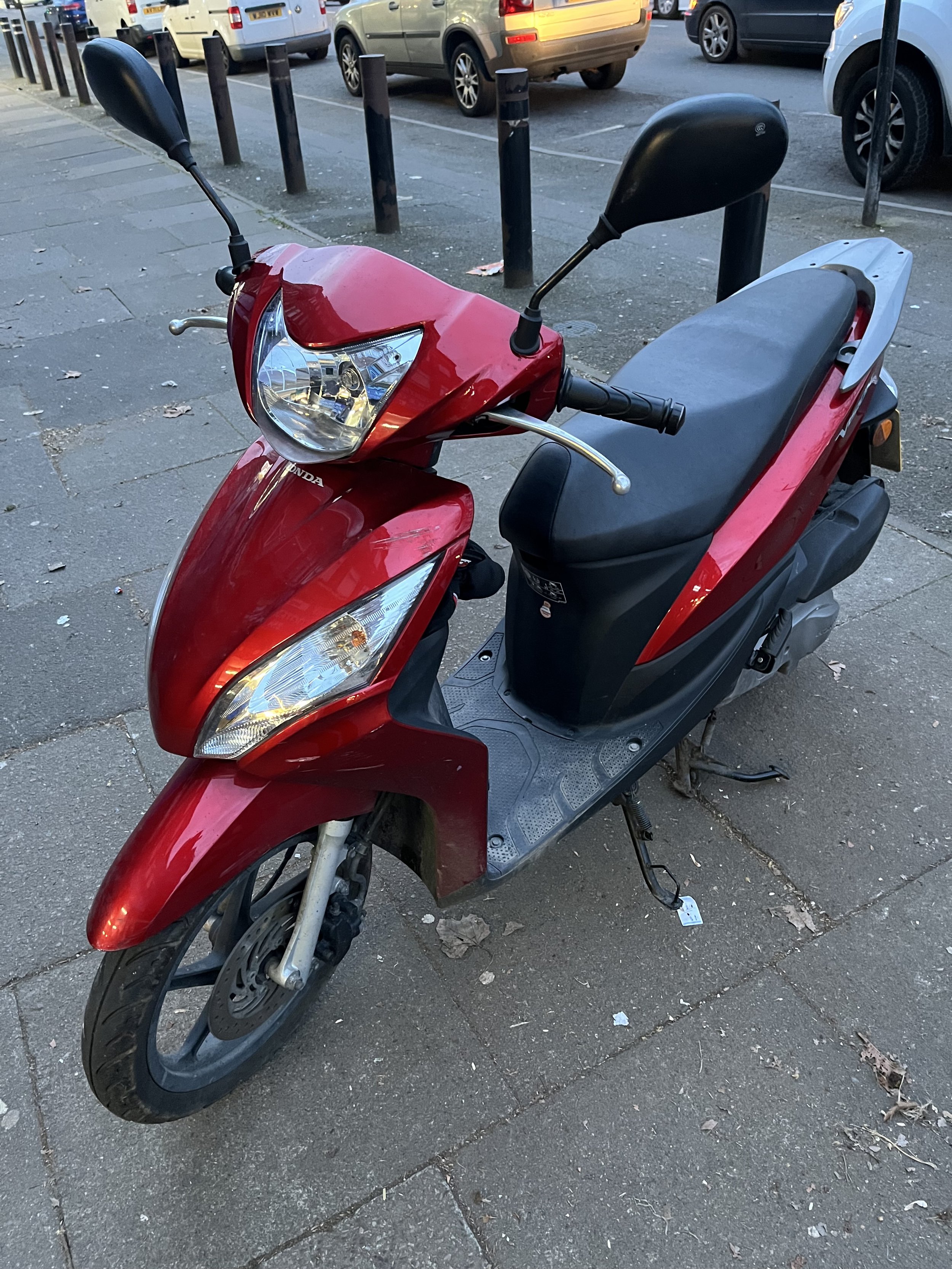 Honda Vision 50 - £995