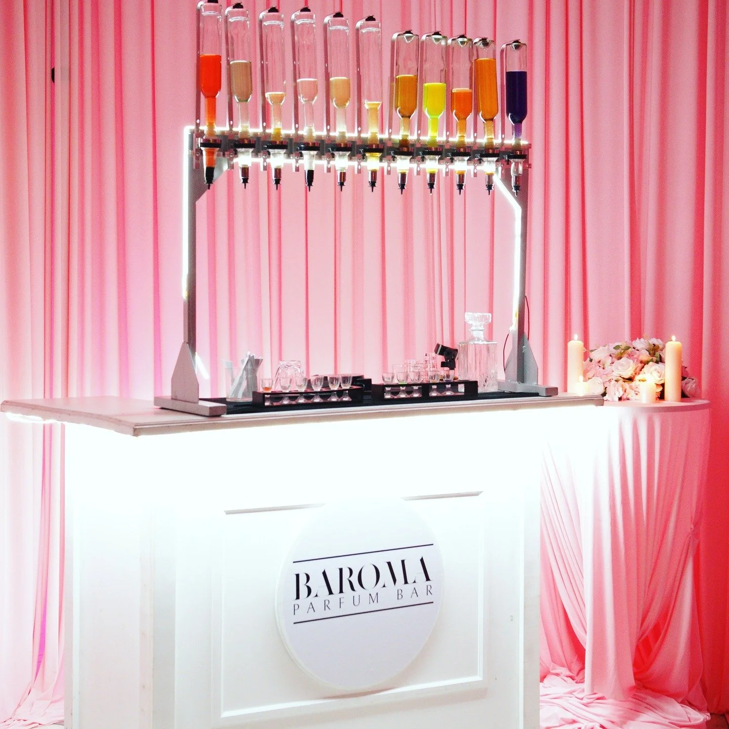 A true statement piece for any upscale celebration. This is the signature Baroma Parfum Bar setup, an elegant, luxury fragrance experience designed to visually transform your event while offering guests a fully interactive scent creation moment.

Fro