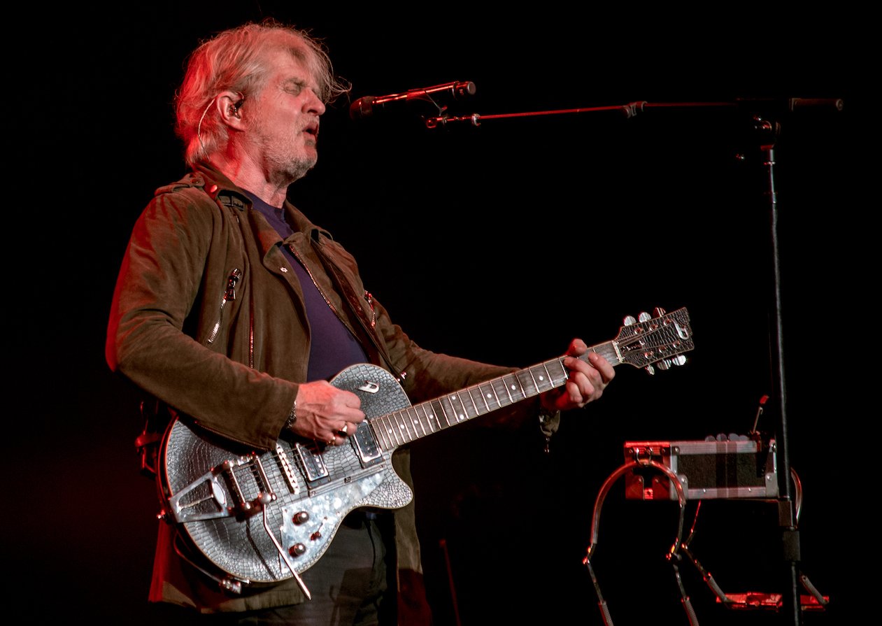 Tom Cochrane