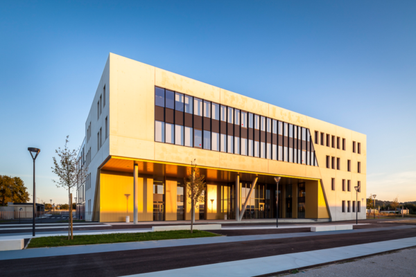 Le groupe Brilhac achète le nouveau site ERDF à ALBI.