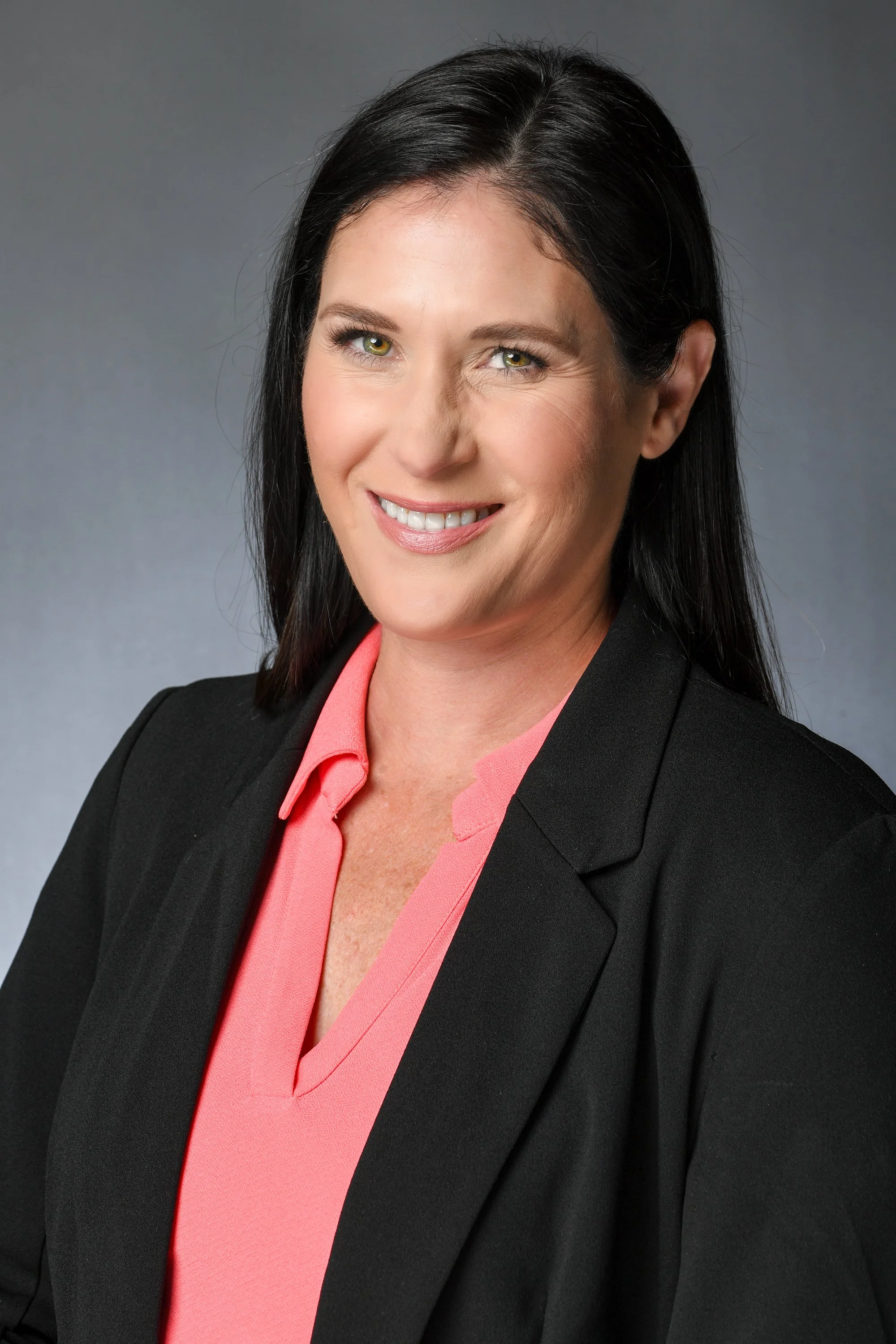 Neeona Neal - business .jpg