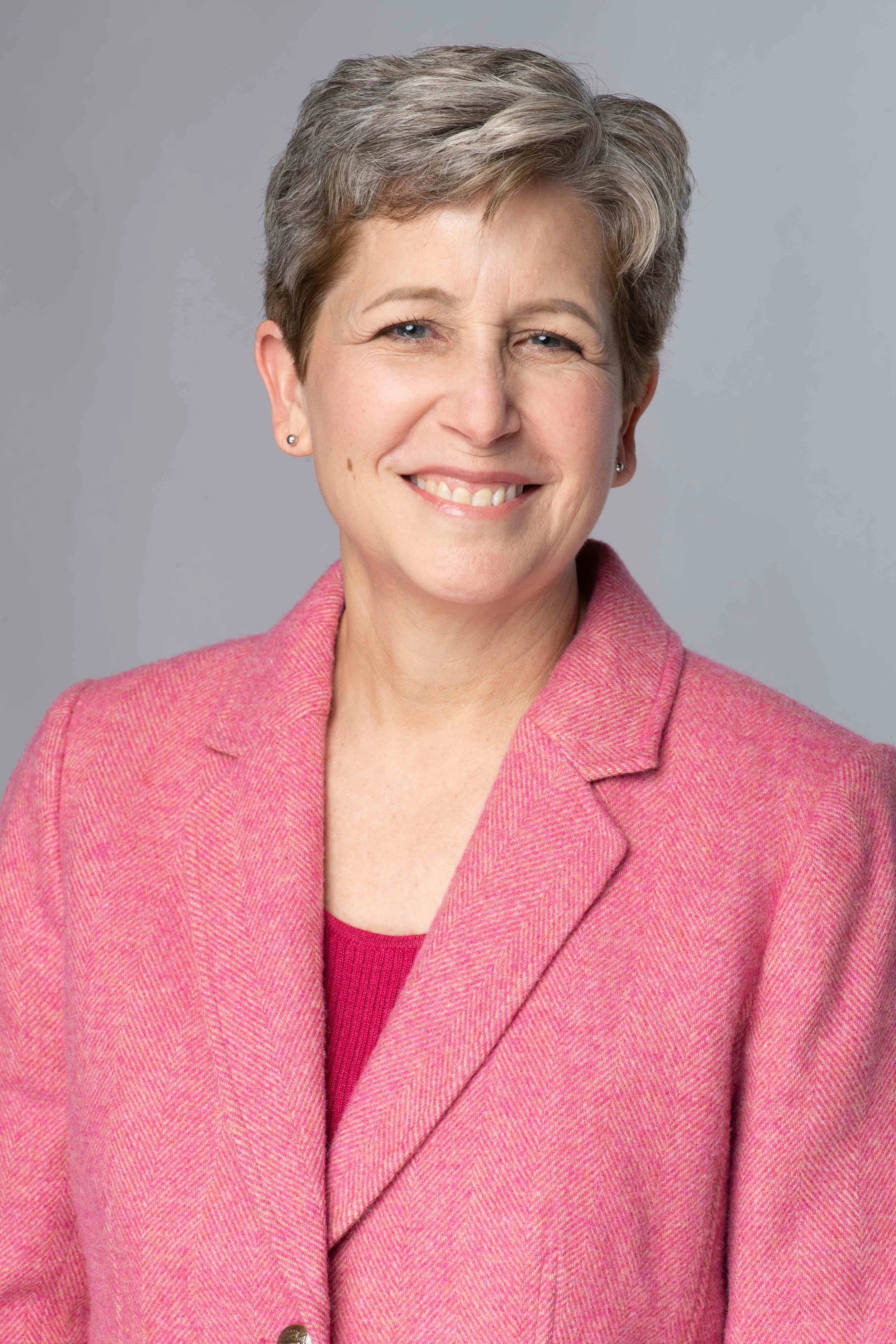 Lynn Dekle 4.jpg
