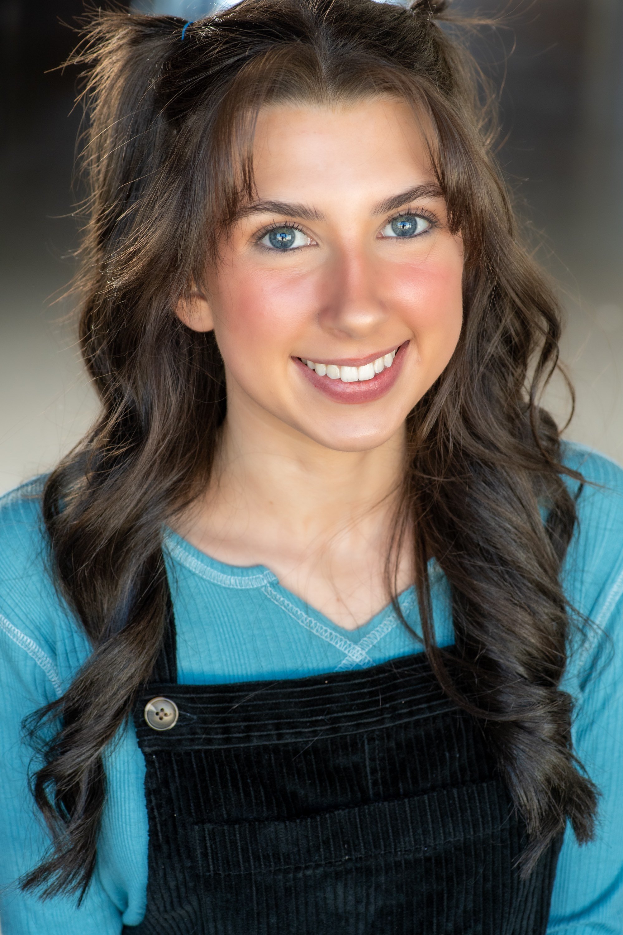 Molly Hughes 1.jpg