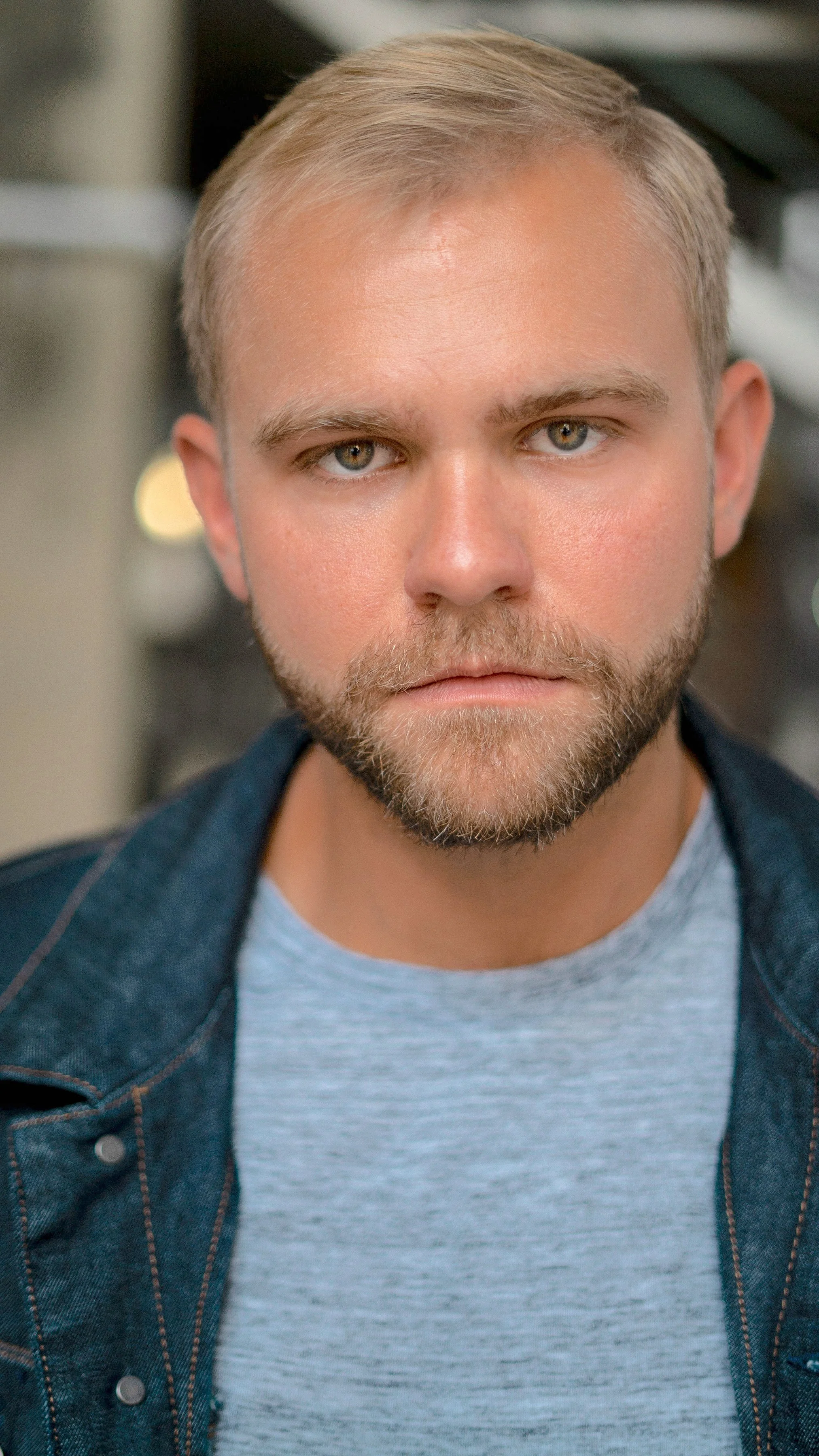 Lane_Headshot3.jpg