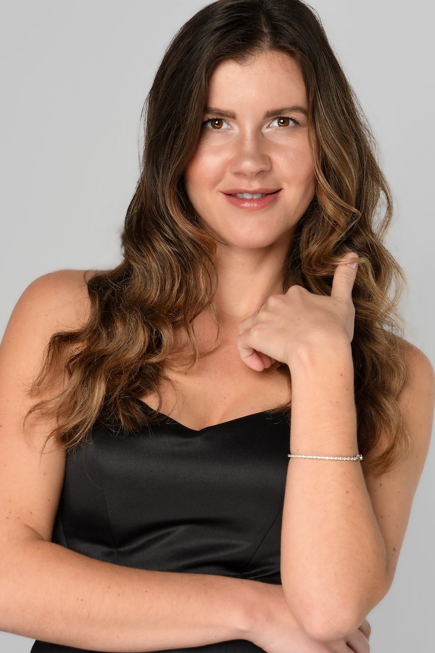 Roxy Shelemei  0282-2.jpg