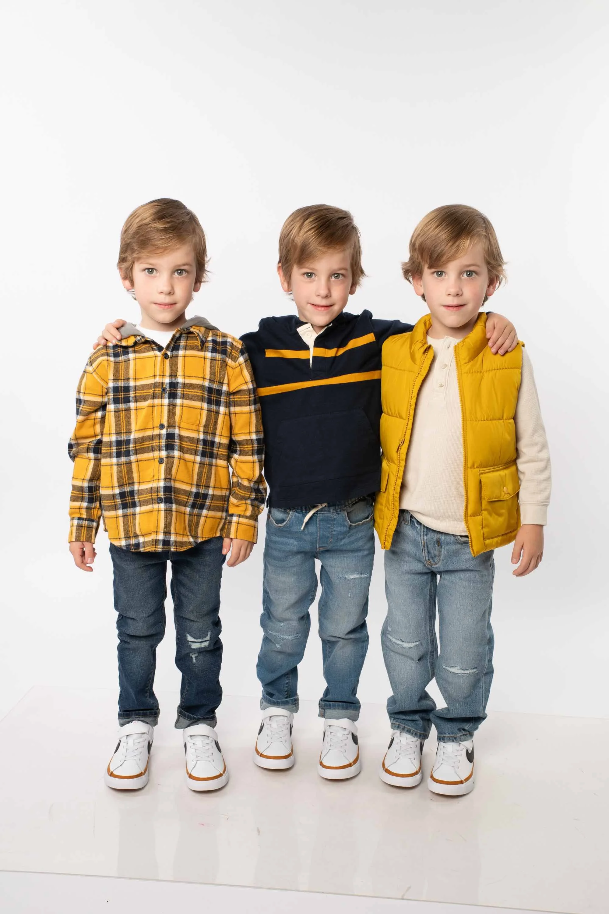 White_Triplets_ABC1367-2.jpg