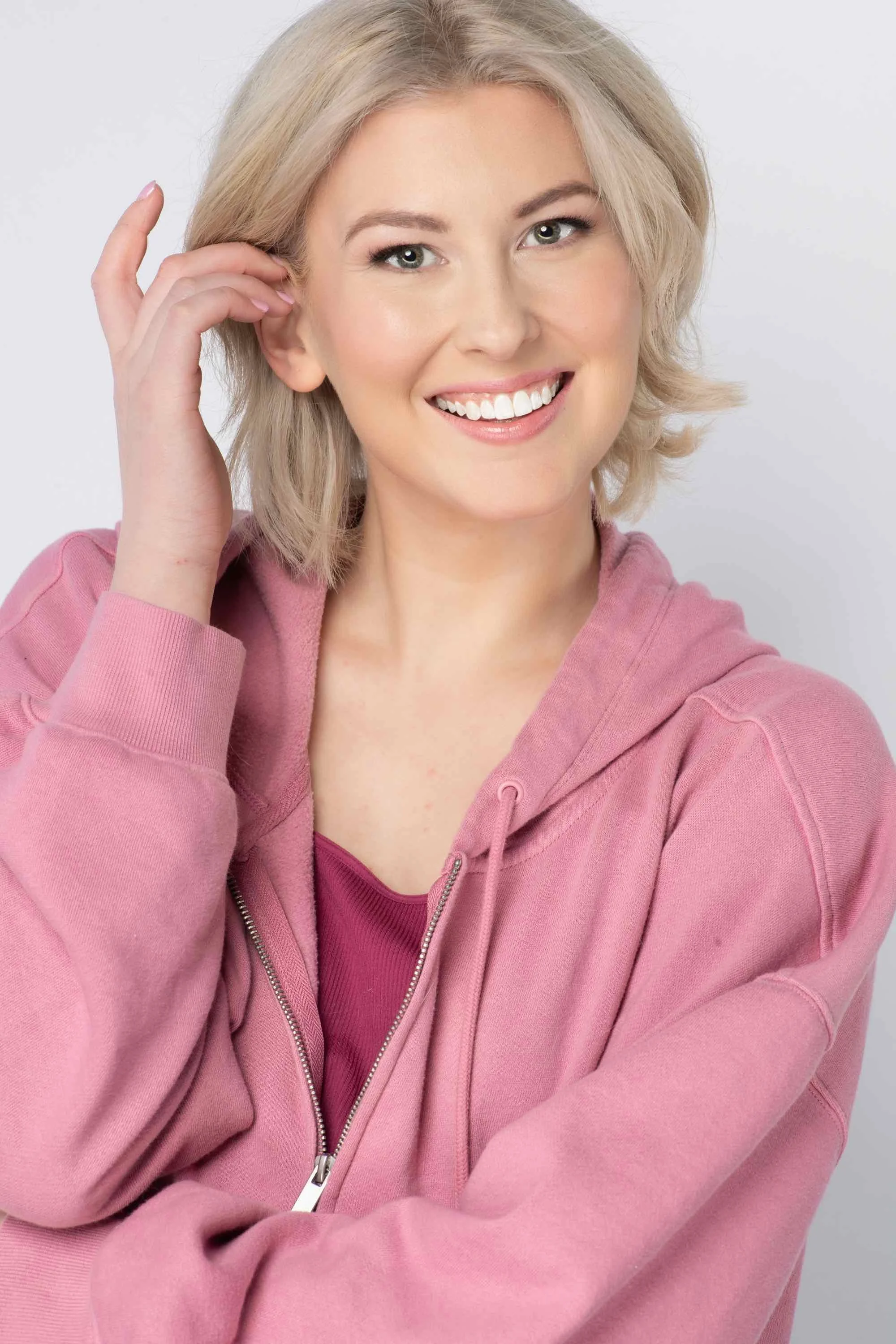 LaurenAinsworth8302.jpg