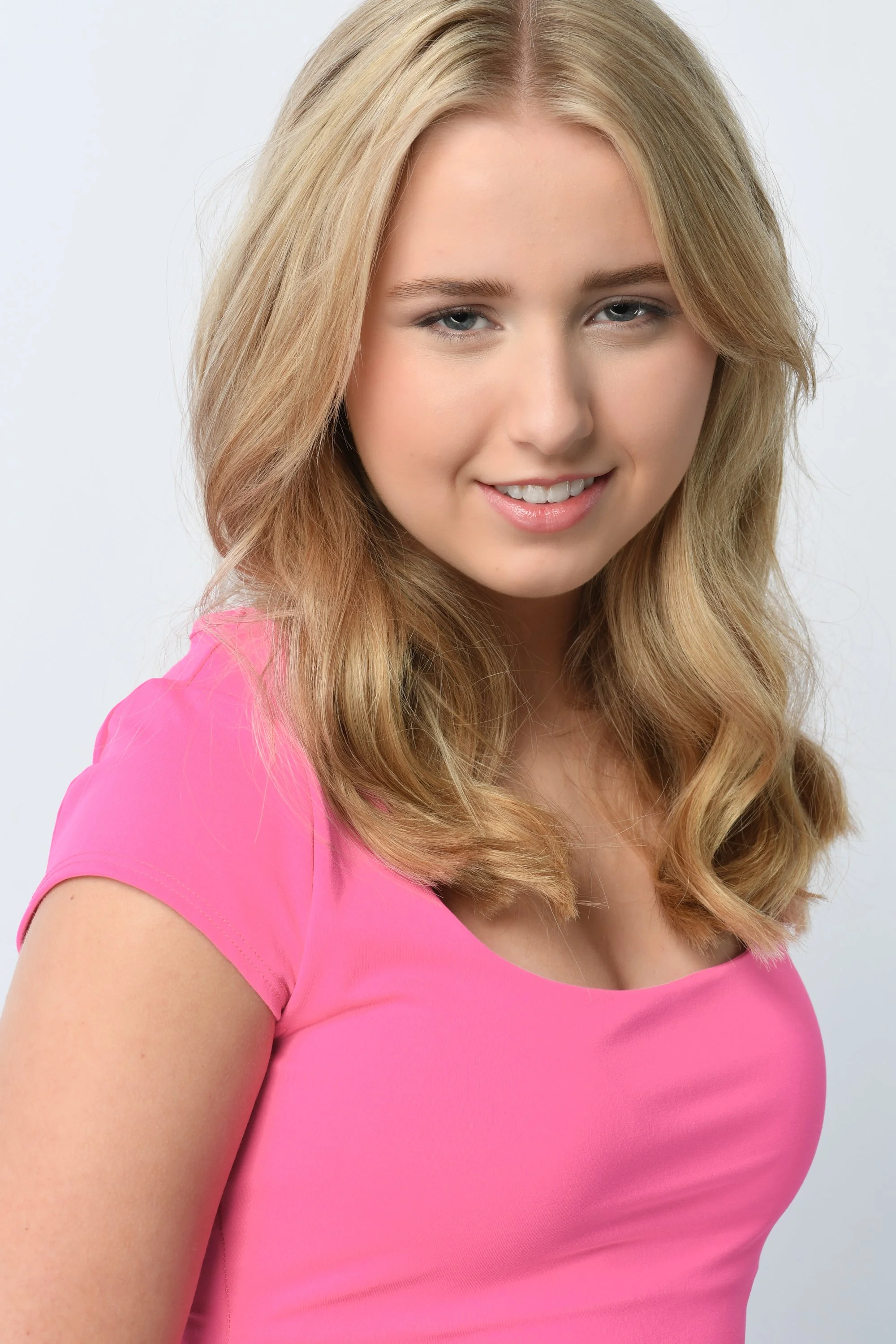 ElizabethRayfield8597.jpg