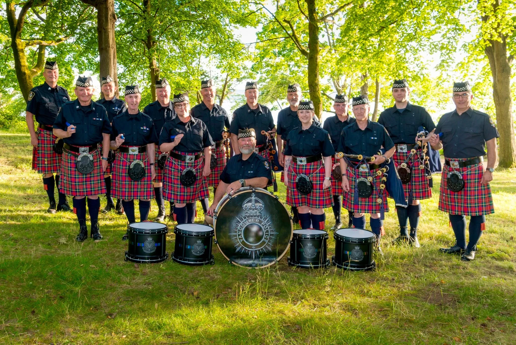 We had fun on Monday July 7th, performing in Stanley Park as part of the Royal Scottish Country Dancers Society's (Vancouver) "Dancing in the Park" event. Thanks Stuart McCall for the great photos.

#VPD #vpdpipeband #RSCDS #vancouver #stan