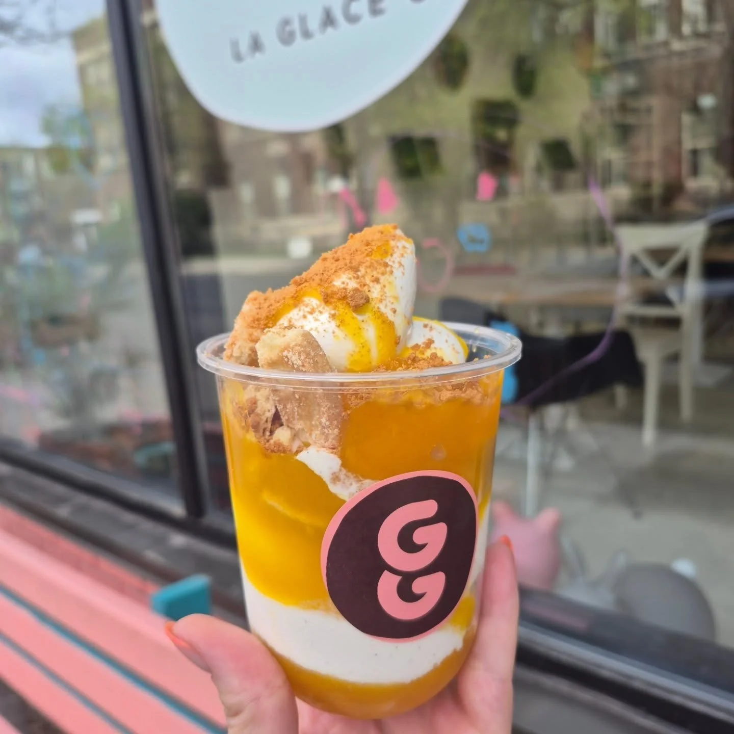 On appelle le soleil avec notre nouveau sundae du mois ?

 📢  MANGUE 🥭
Vanille maison
Compot&eacute; de mangue, coulis
Biscuits sabl&eacute; 
.
Simple et ensoleill&eacute; !
.
#amarillo #mangue #sundae #icecreams