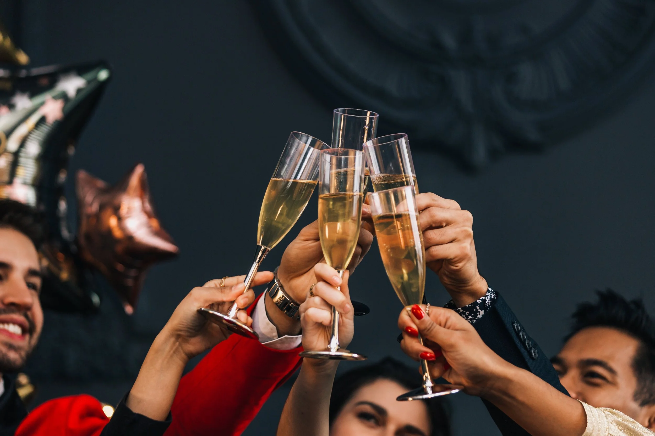 Hosting a Cocktail Party? Avoid These Mistakes