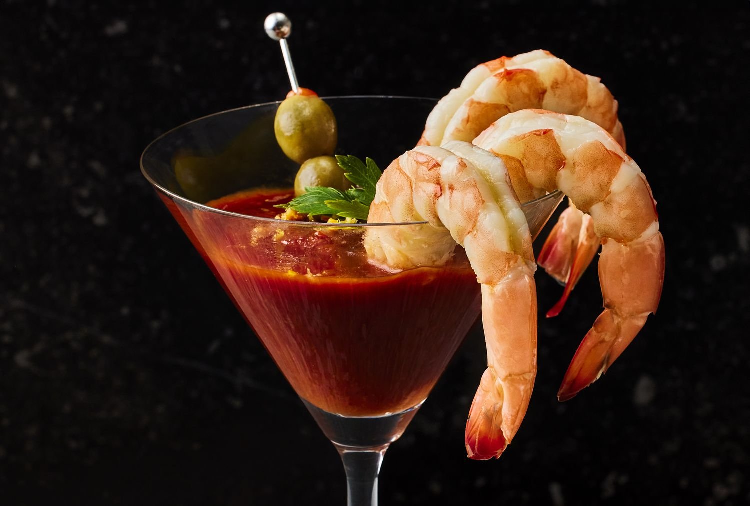 Dirty-Martini-Shrimp-Cocktail-FT-Recipe0624-17d9fd13705a402da5d673053929ba6a.jpg