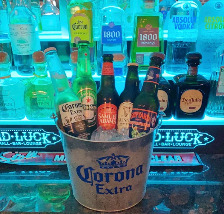 Hard Luck PoolHall Bar & Lounge business photo
