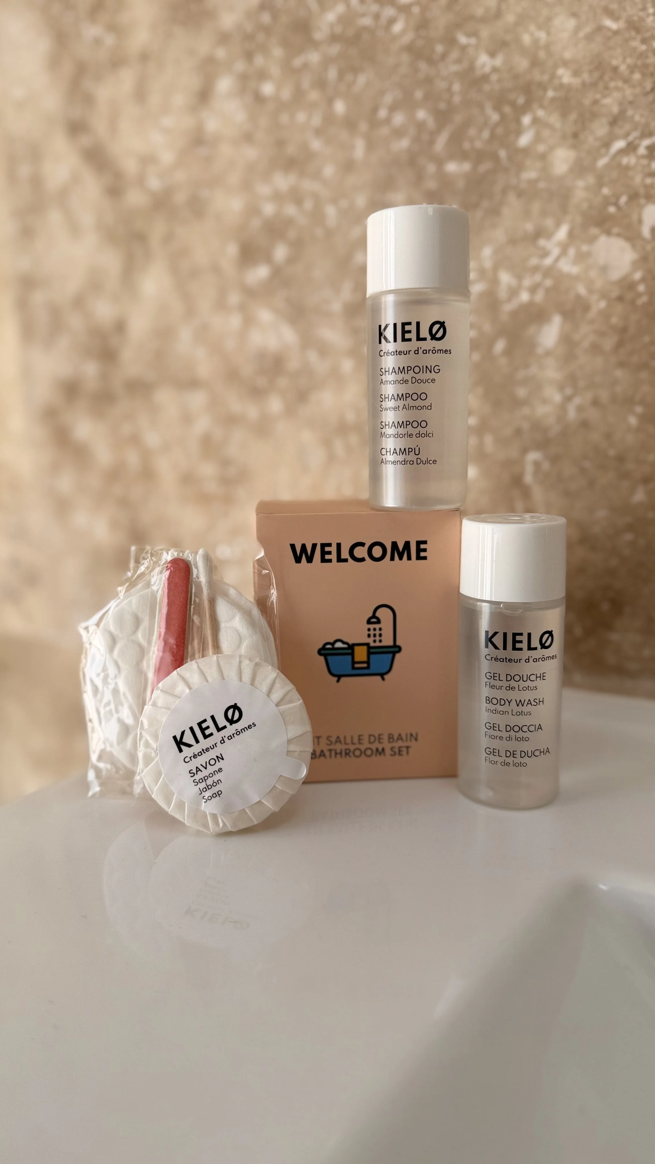 Our complimentary vanity kit to get you started!