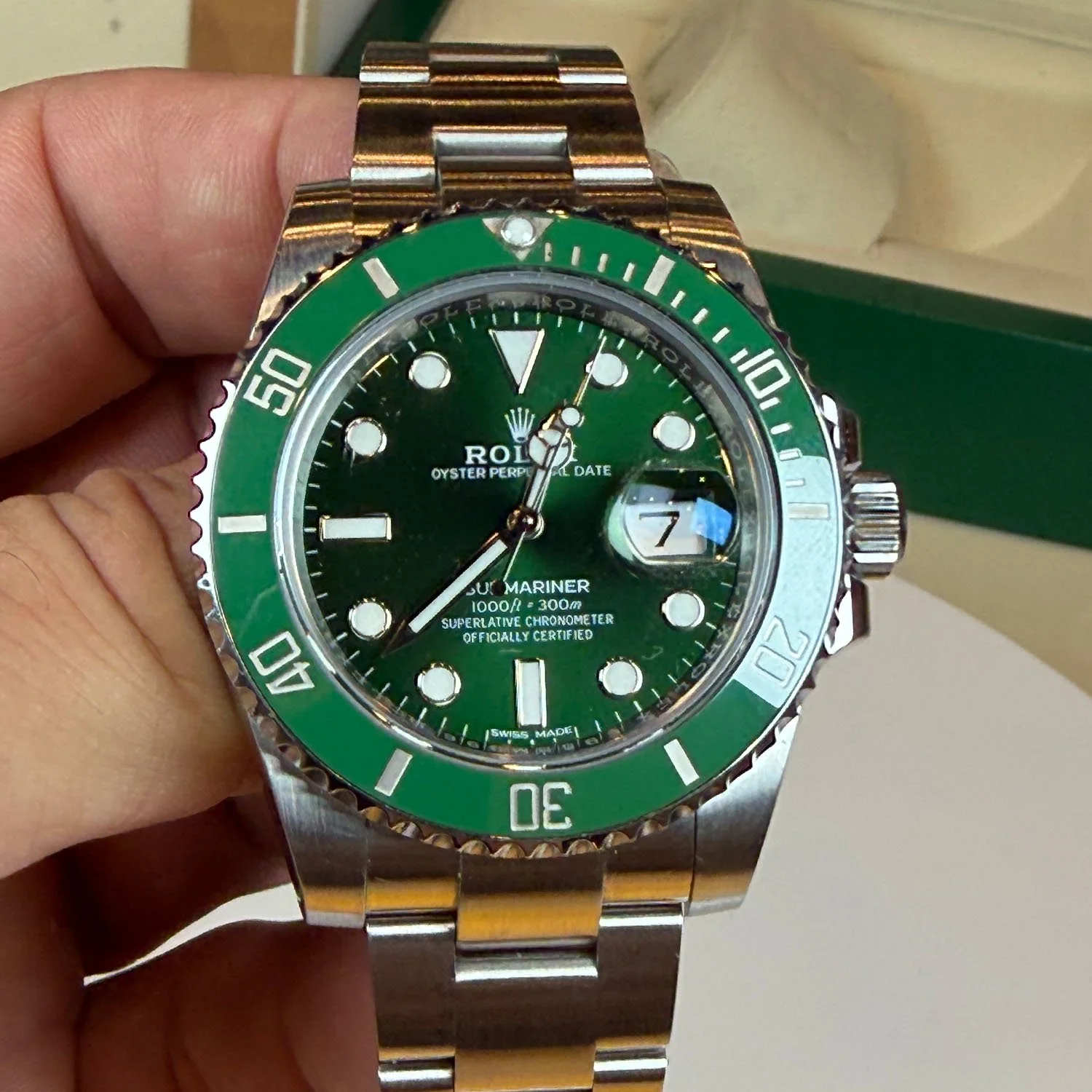 2018 Submariner Hulk Oyster Steel 4.jpg