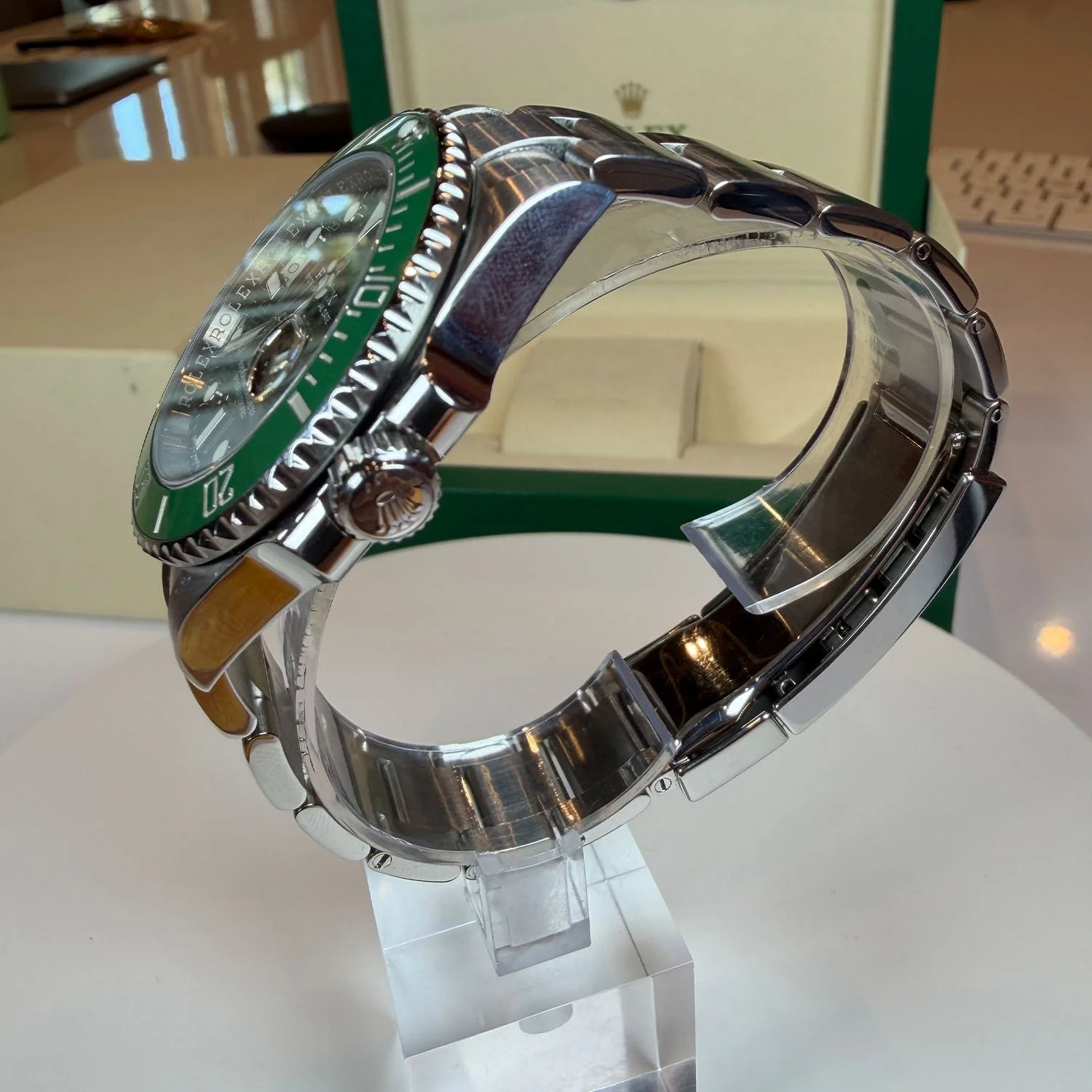 2018 Submariner Hulk Oyster Steel 6.jpg