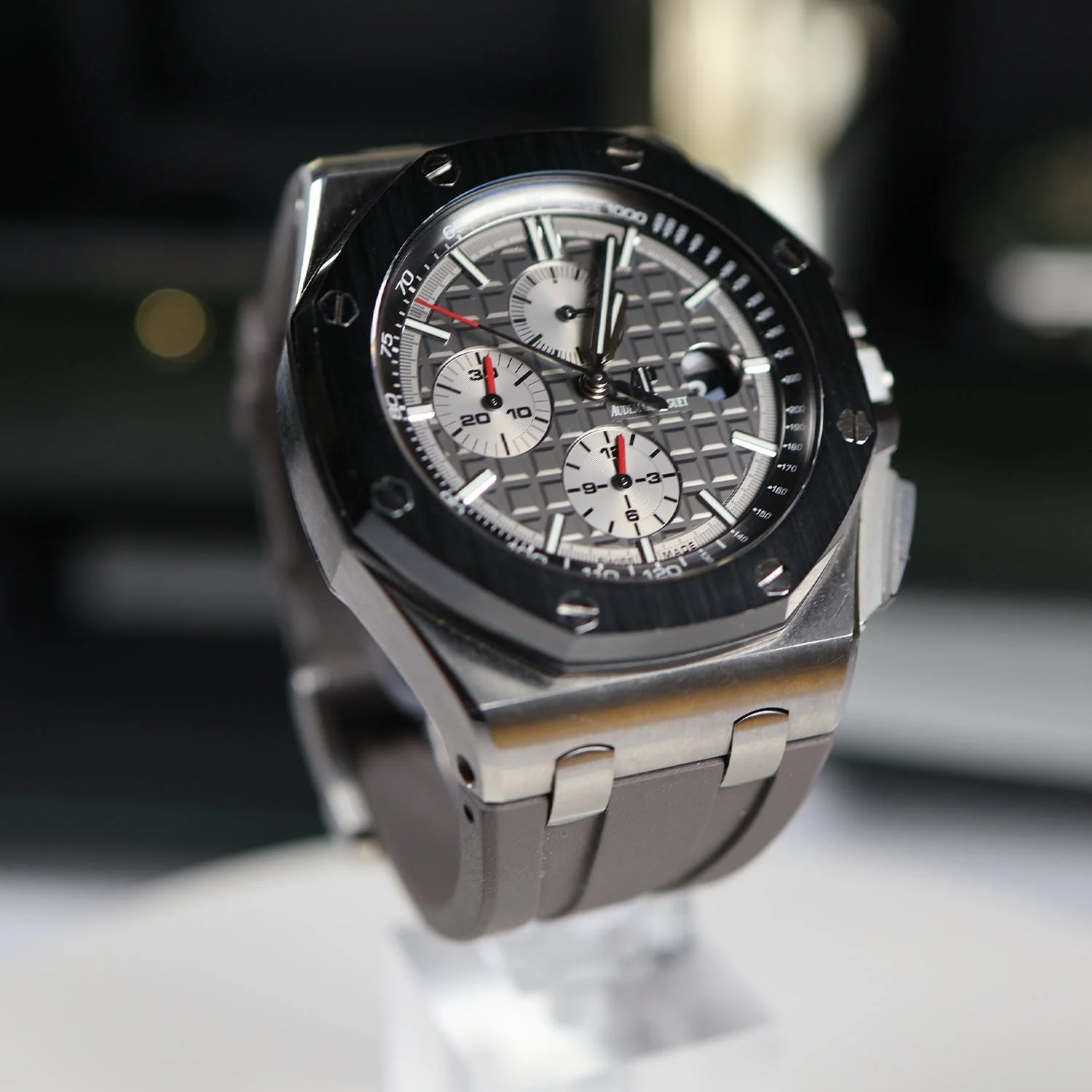 Audemars Piguet Royal Oak Offshore Grey-3.jpg
