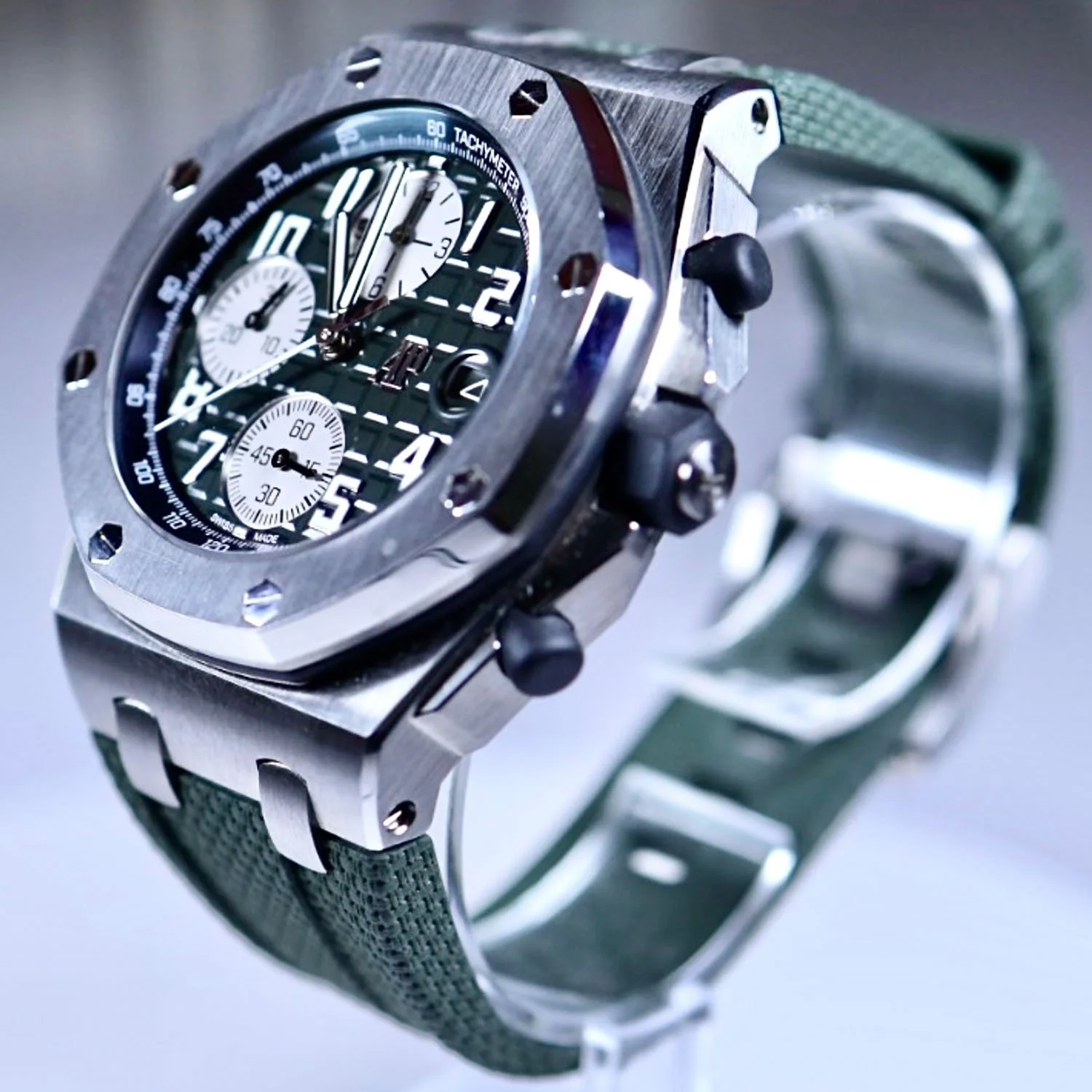 Audemars Piguet Royal Oak Offshore Titanium-2.jpg