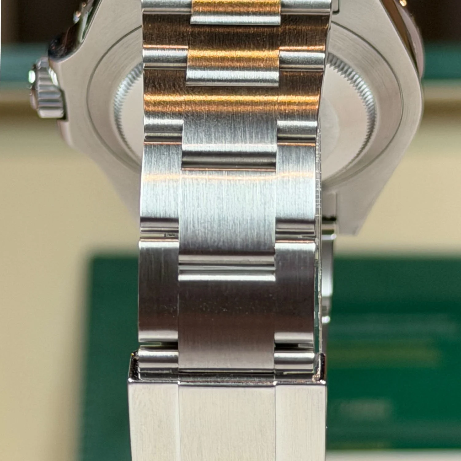 2022 Submariner No Date Black Black Oyster 1.jpg